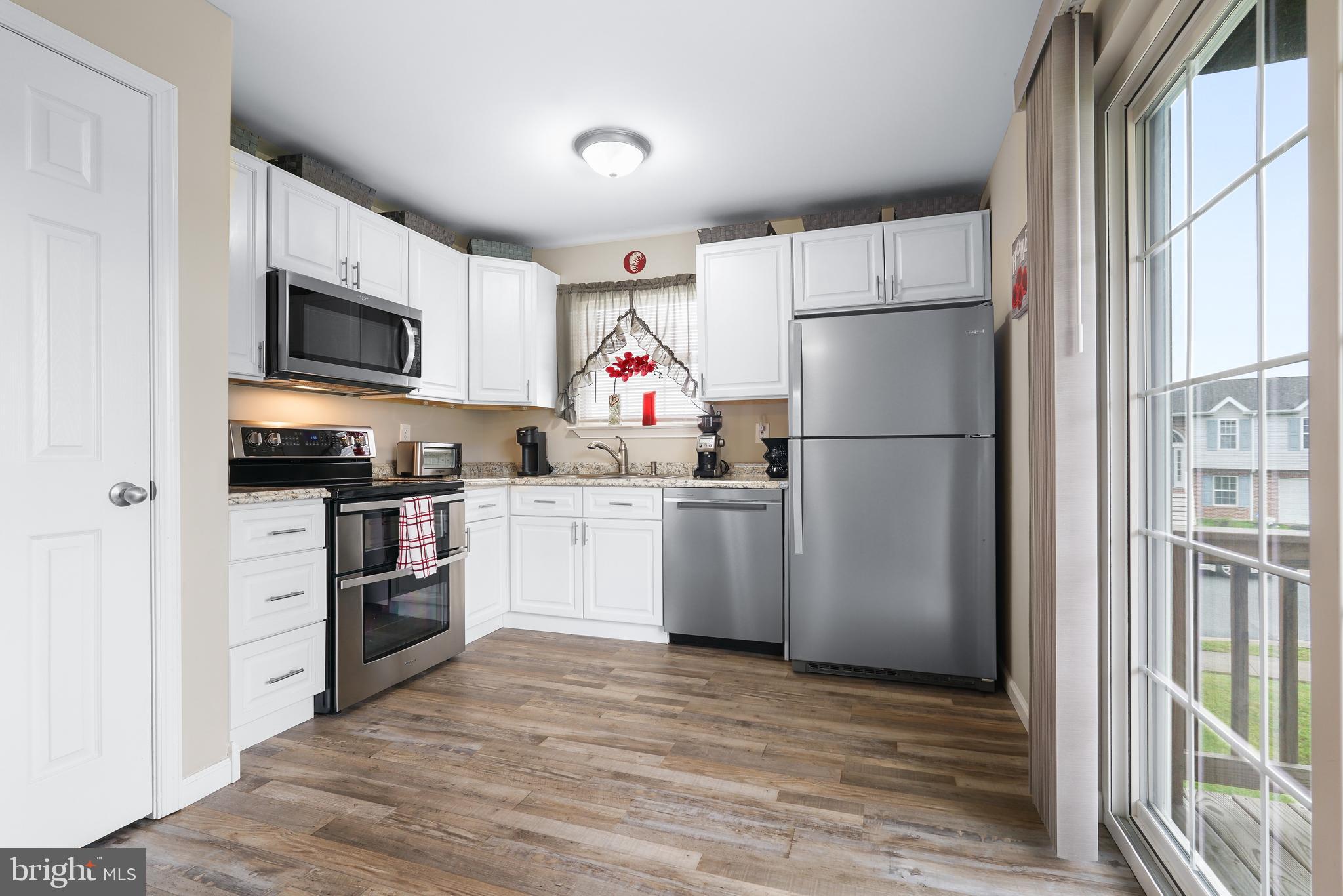 VILLAGE OF PHEASANT GLEN - Residential