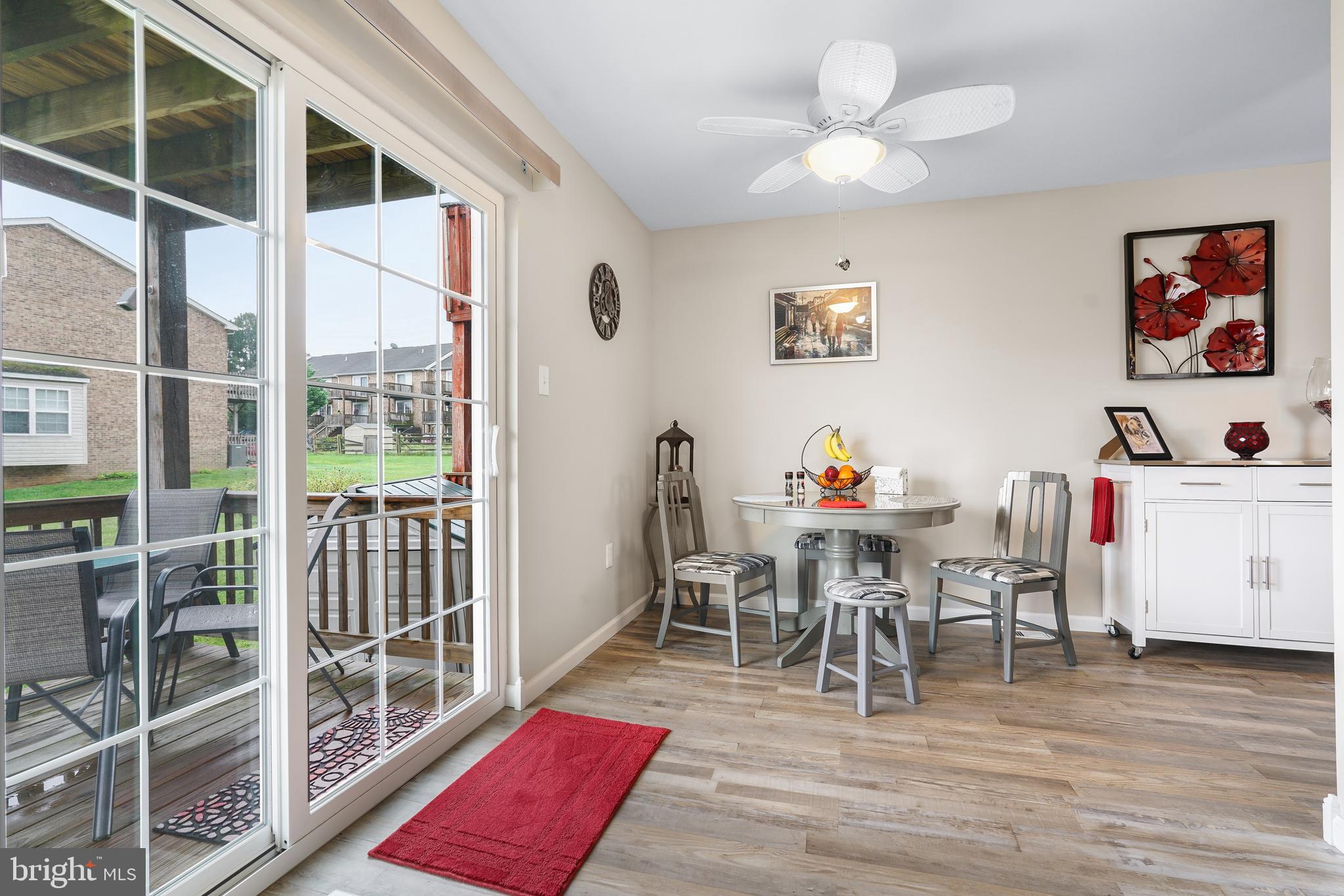 VILLAGE OF PHEASANT GLEN - Residential