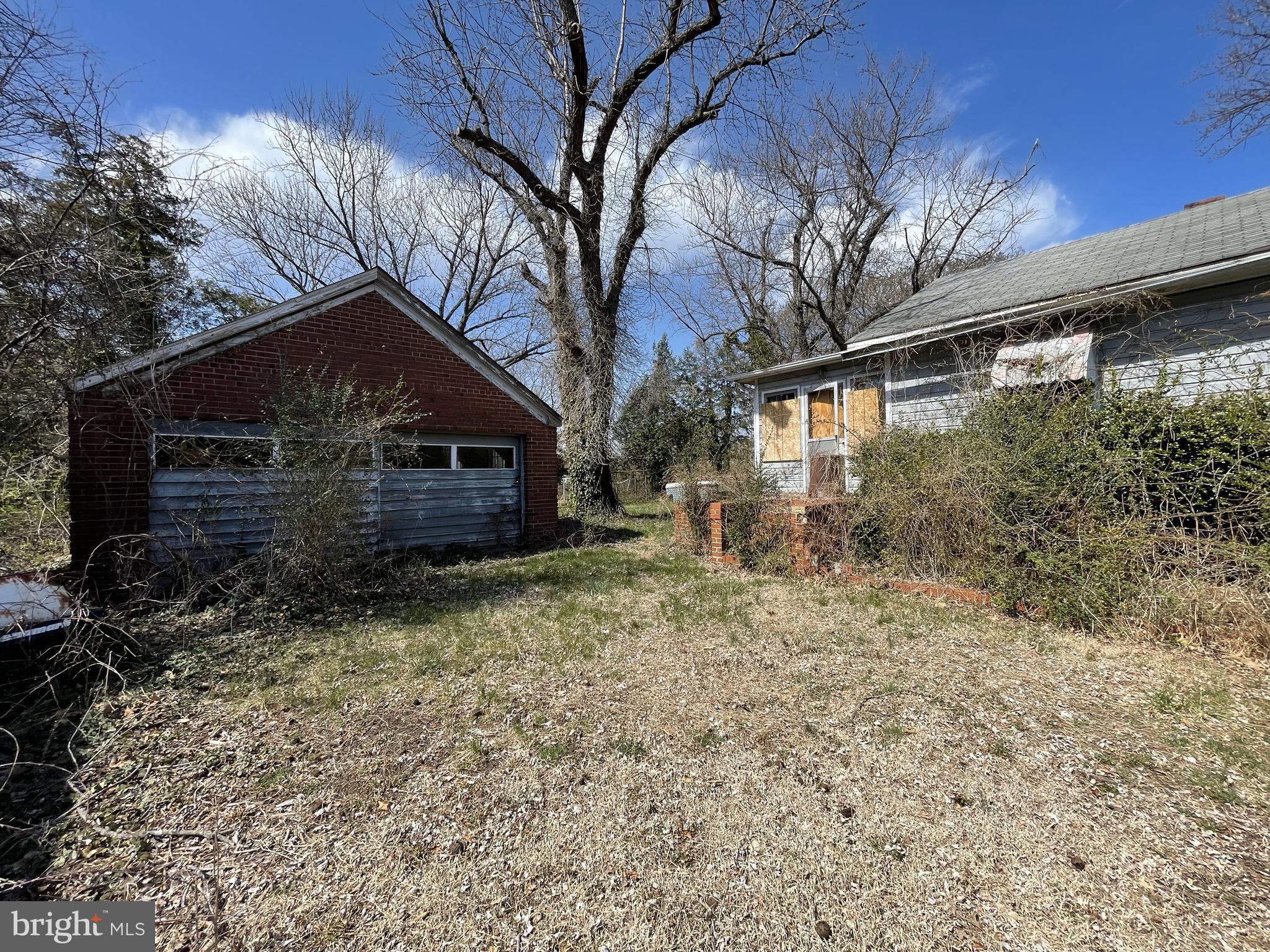 SOUTHERN VILLA - Land