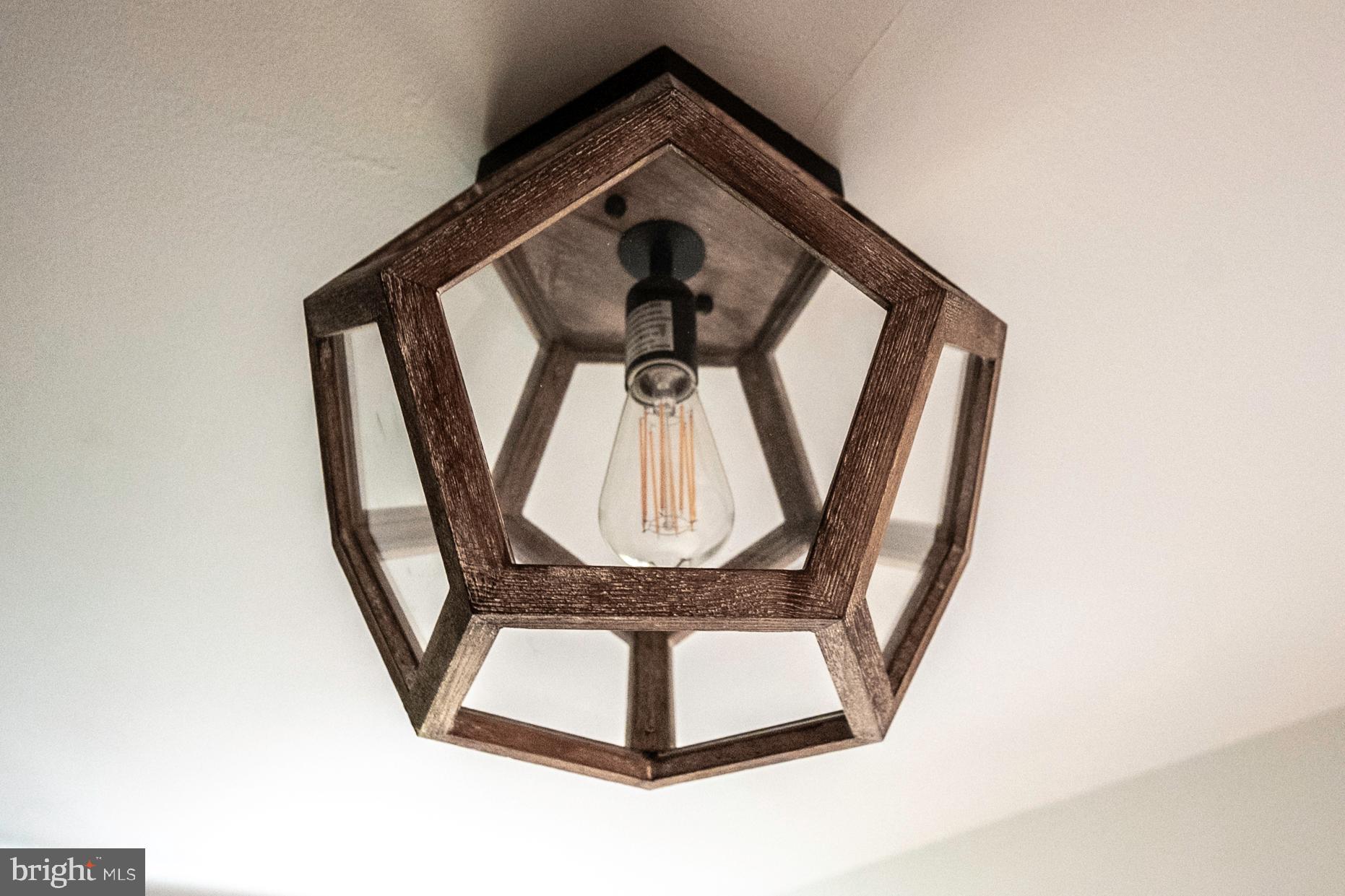 YATES GARDENS - Residential Lease