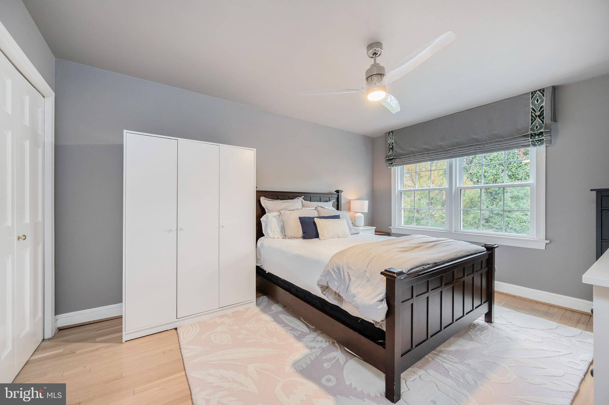 YATES GARDENS - Residential Lease