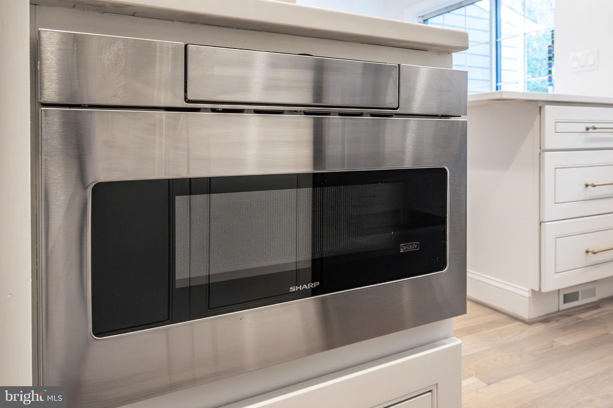 YATES GARDENS - Residential Lease