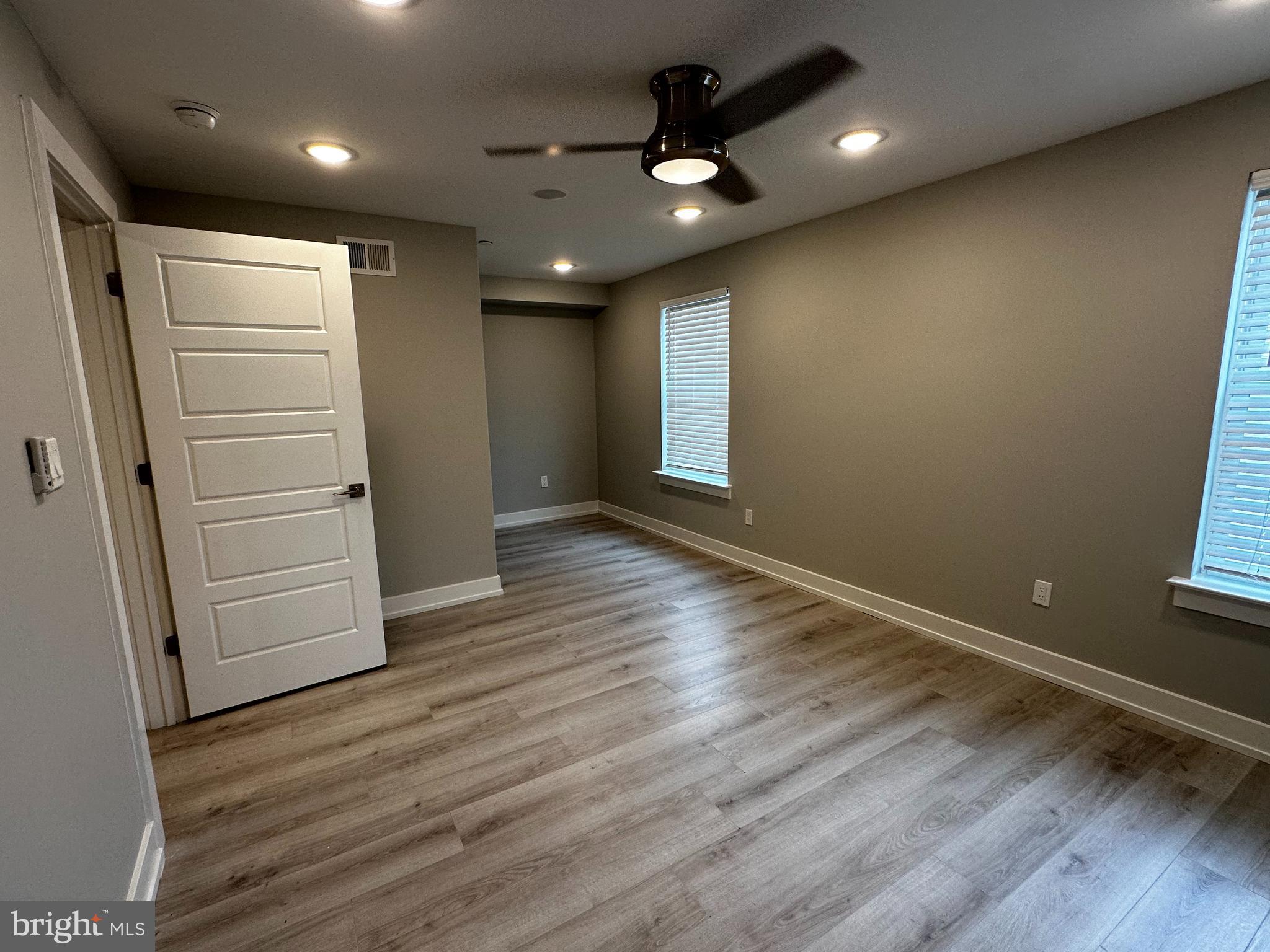 2408 MASCHER STREET 1