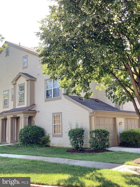 Townhouse For Sale - 20038 Gateshead Circle #125<br/> GERMANTOWN, MD 20876
