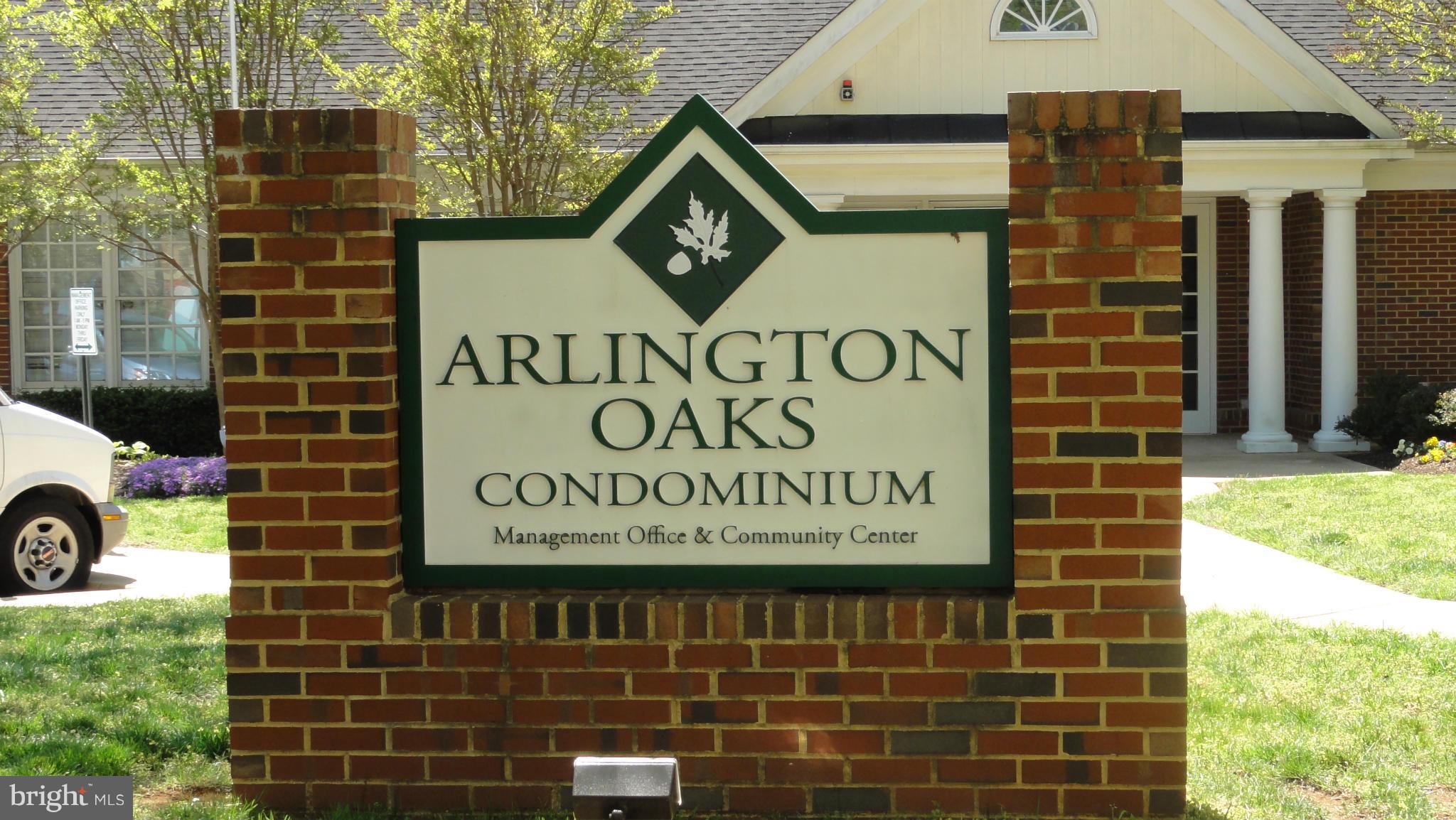 ARLINGTON OAKS - Residential