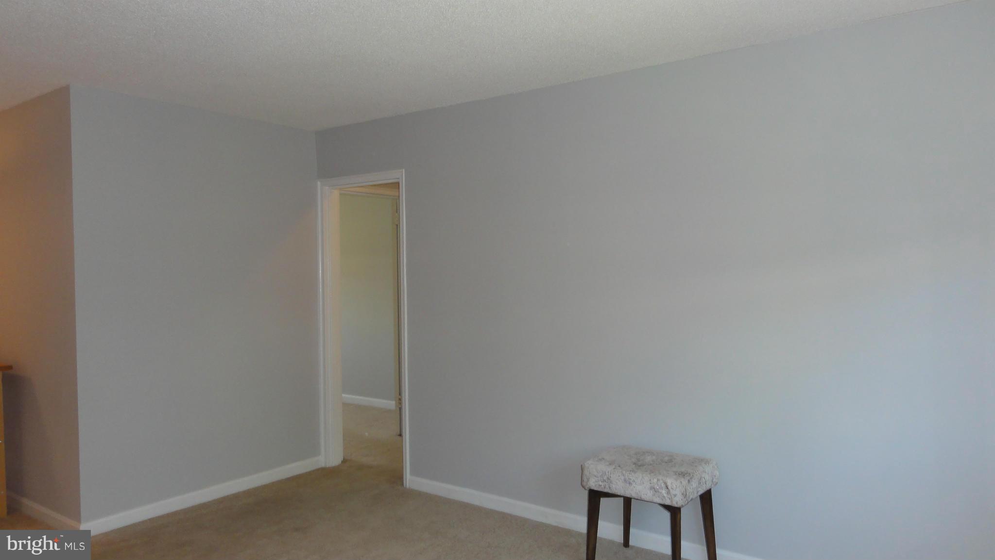 ARLINGTON OAKS - Residential