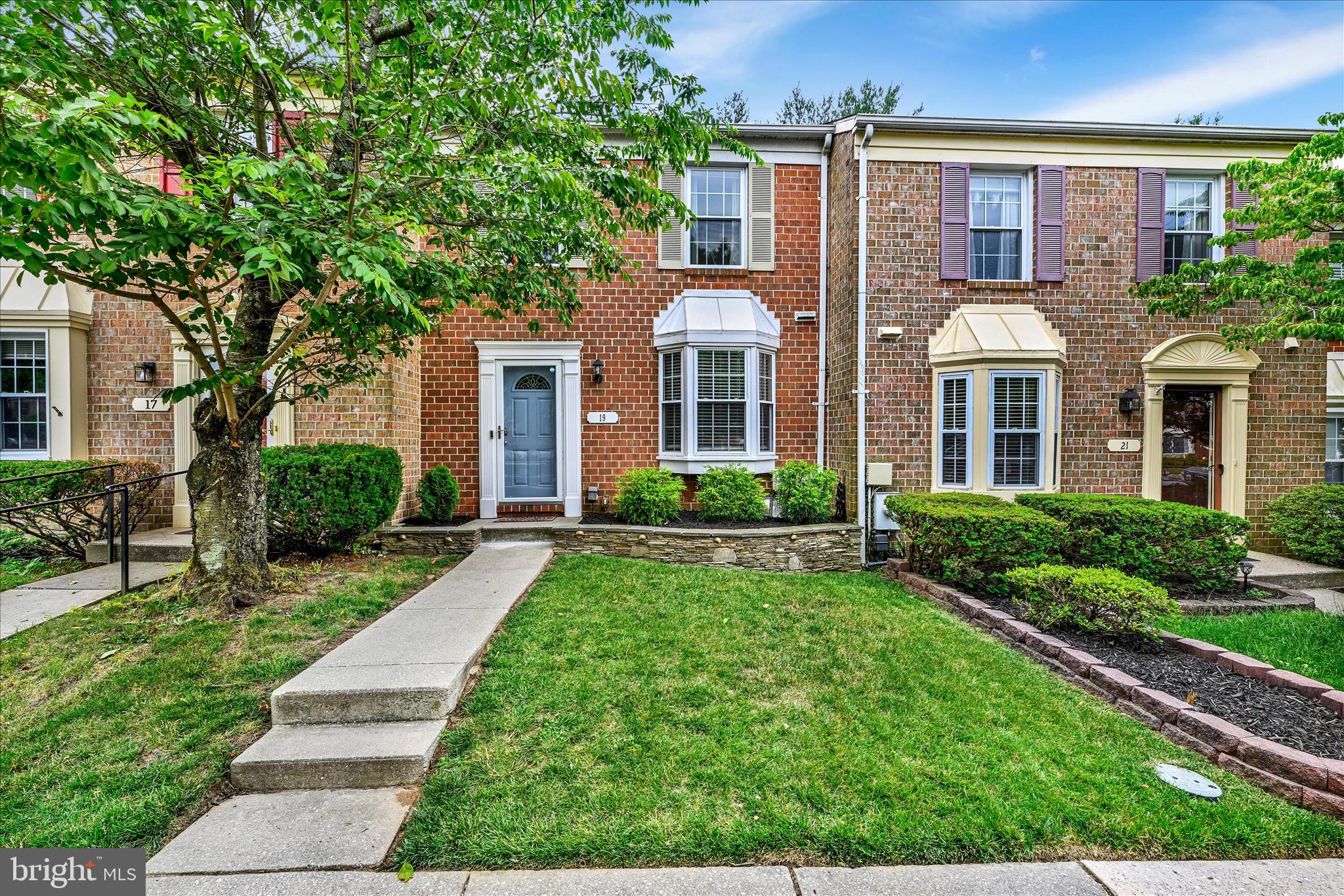 19 WELLSPRING CIRCLE