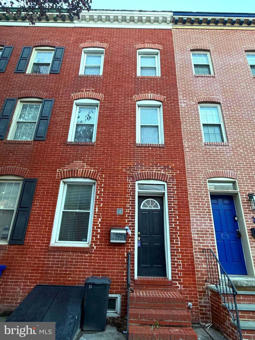 Photo of 12 Washington Street S, BALTIMORE, MD 21231 (MLS # MDBA2189564)