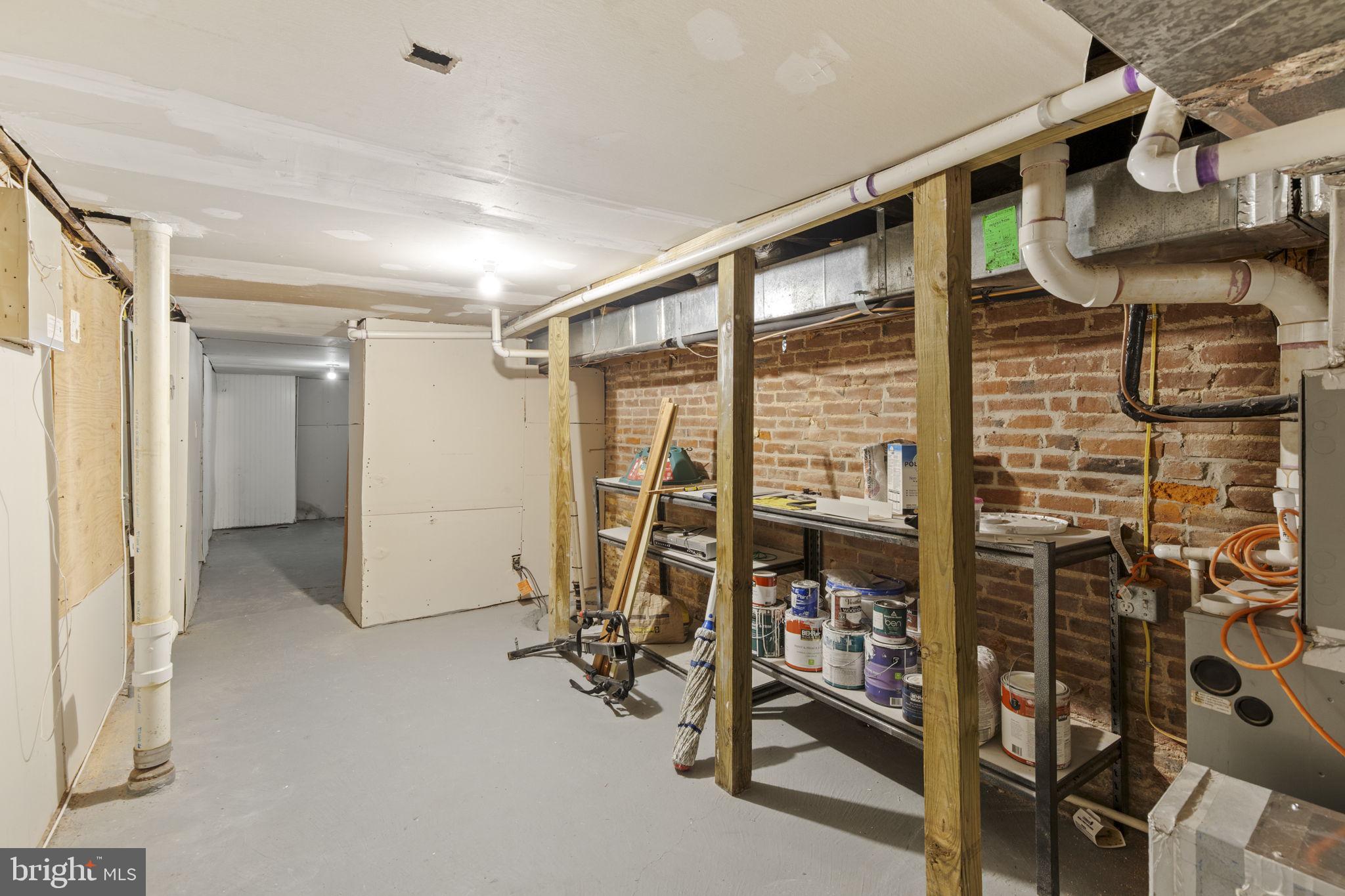 BUTCHERS HILL - Residential