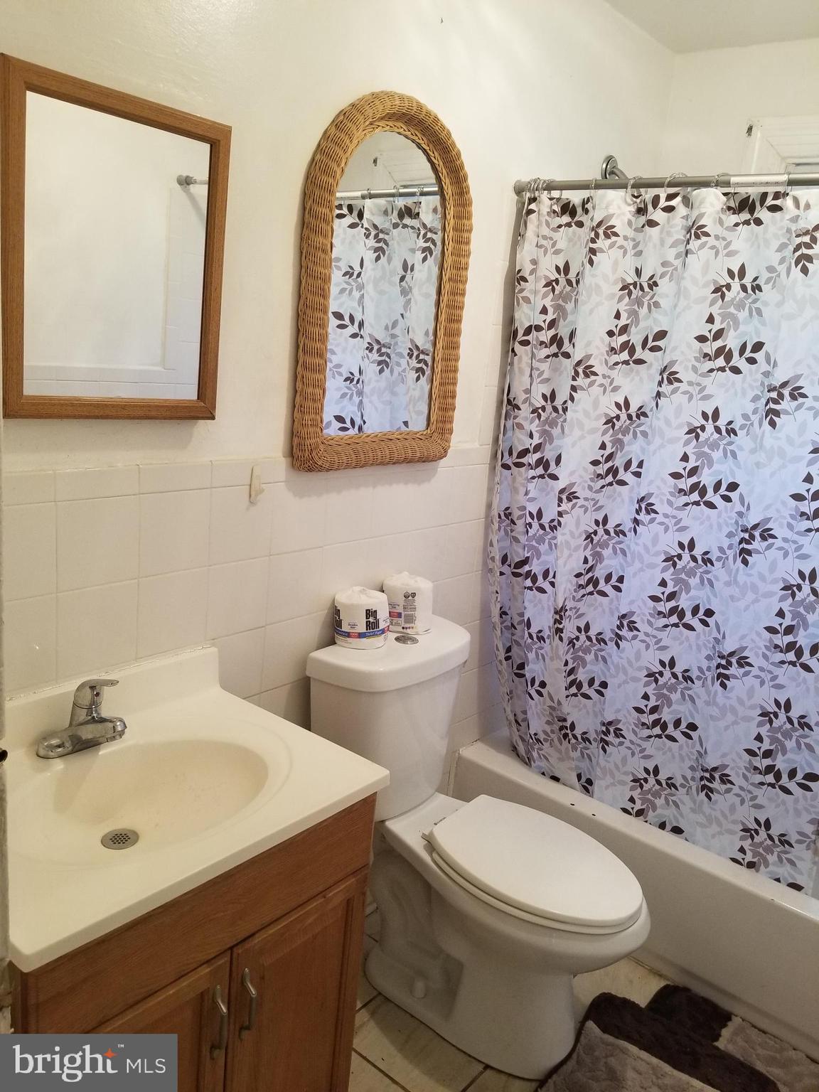 MARYLAND PARK - Residential Lease