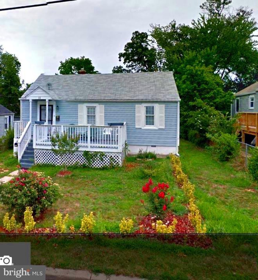 Please Read Carefully. Single occupant only. This is a furnished room rental in a single family detached home. Ideal for working professionals such a travel nurses, Transitioning Employees, etc. that want to be in a safe location and newly renovated house. Each room has a private door with its own entrance and lock and comes with a Queen sized bed with a headboard, mattress and box spring, Night Stand, Lamp, and a closet. All rooms have a shared bathroom with the exception of one room which is a master bedroom with a private full bath. House is in close proximity Restaurants, Shopping, Super Markets, DC, . Rent includes all utilities such as Electric, water, gas and Wi-Fi. Prices start from $800