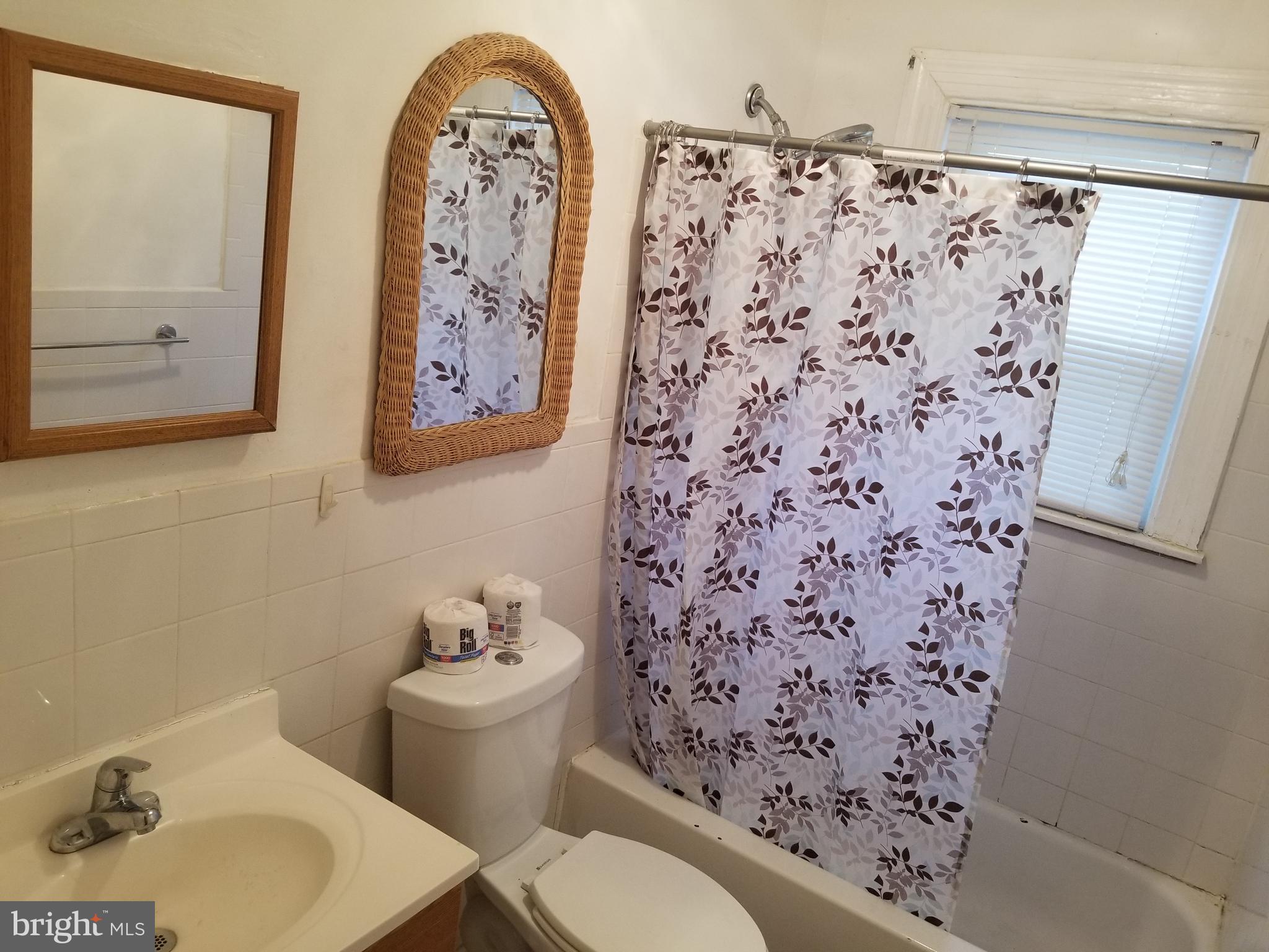 MARYLAND PARK - Residential Lease