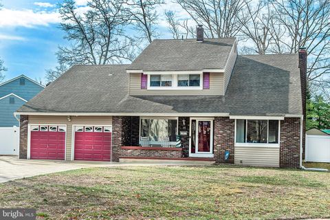 48 ARISTONE DRIVE BERLIN NJ 08009