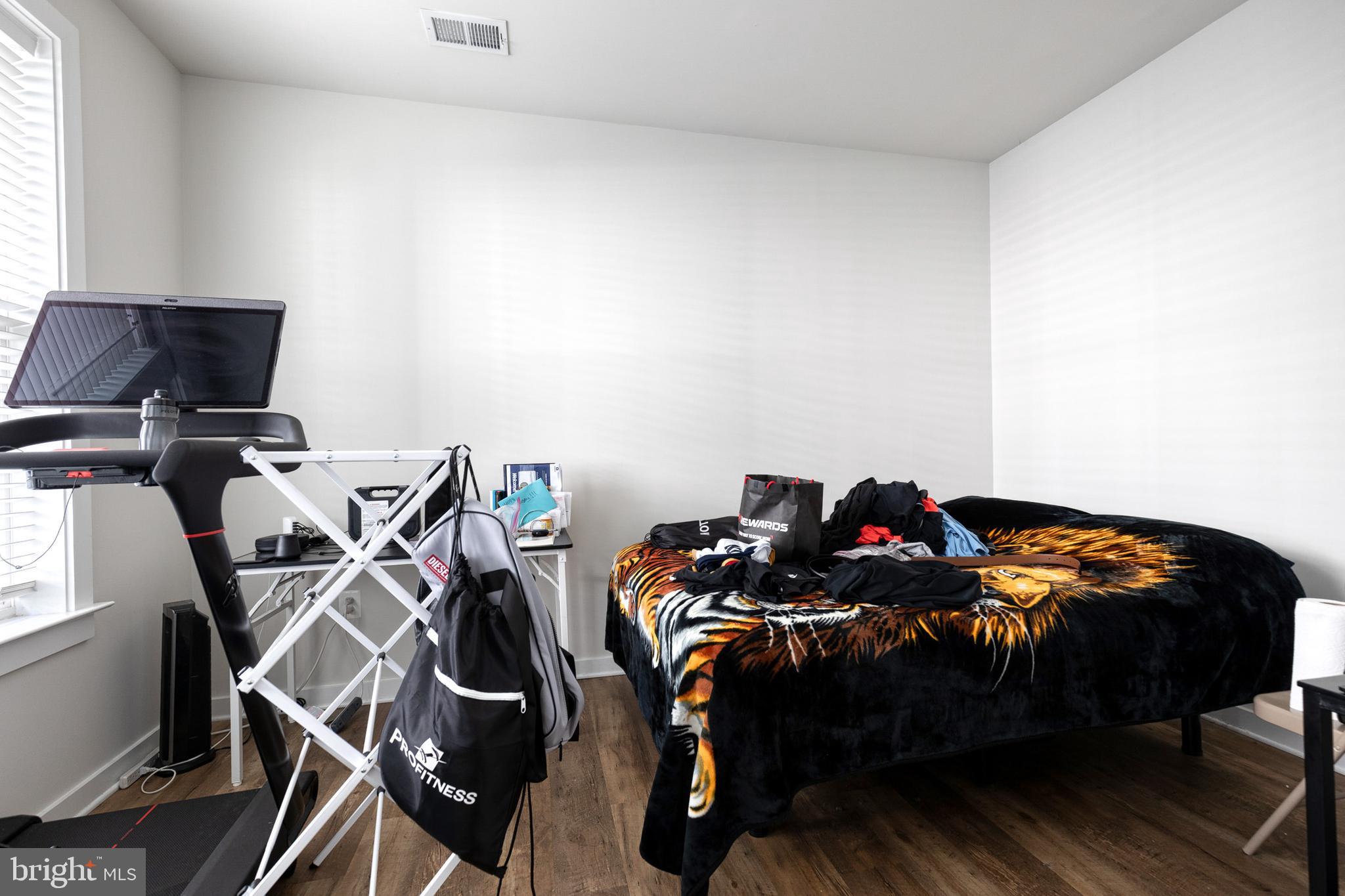 ODENTON STATION - Residential