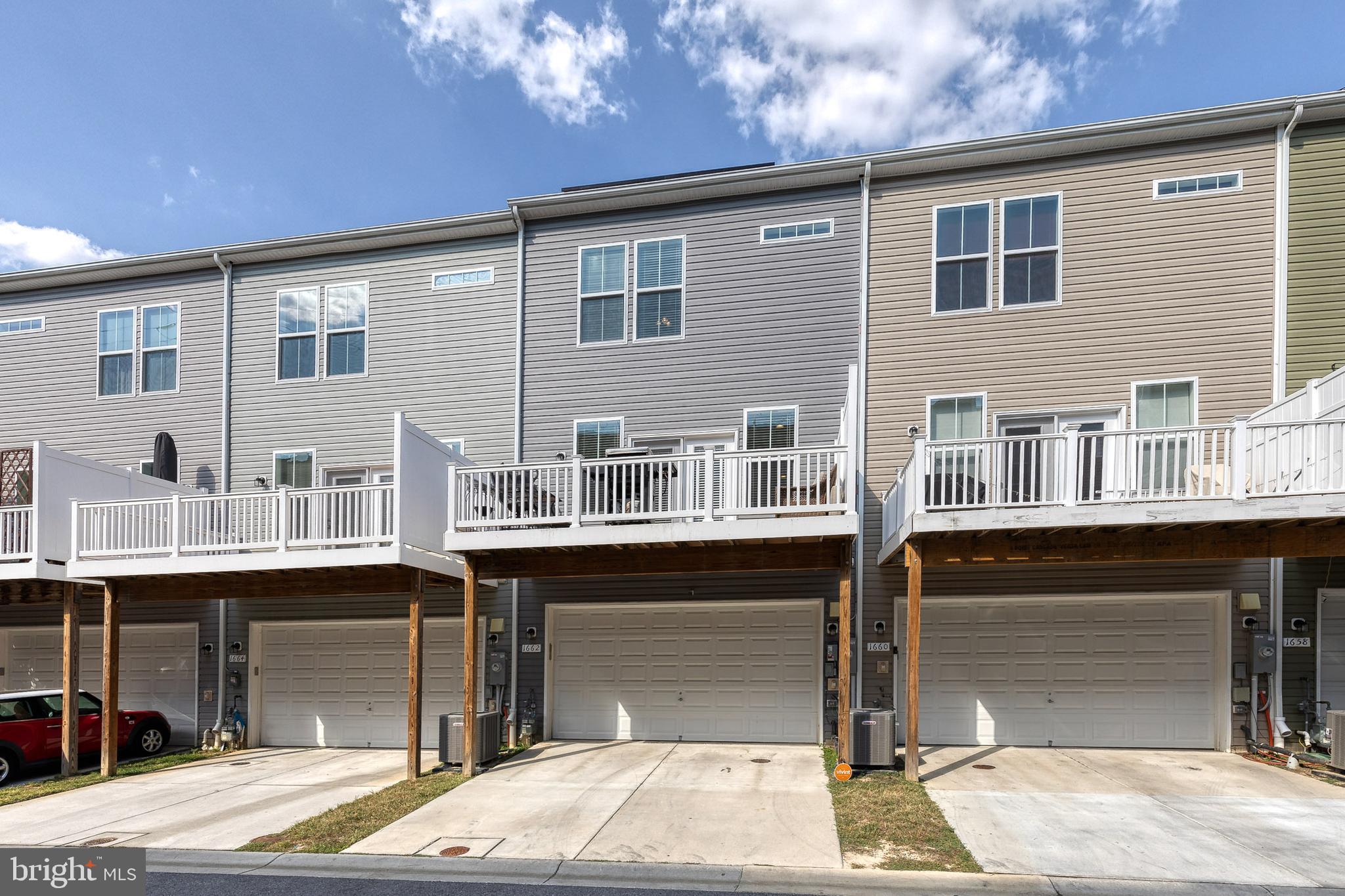 ODENTON STATION - Residential