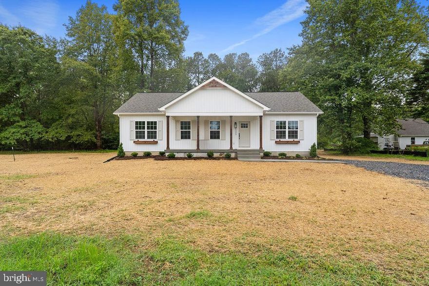 Step into this stunning new home, designed for seamless living and entertaining! 
Boasting an open concept layout, the heart of the home features a gourmet kitchen—complete with gleaming quartz countertops, stylish cabinetry, and premium stainless steel appliances—perfect for your culinary adventures and friendly gatherings. The spacious great room invites you to bask in warmth and rustic charm, highlighted by exposed wood beams that beautifully blend contemporary elegance. Don't miss the walk-in pantry with a charming sliding barn door, combining function with farmhouse flair! Retreat to your private oasis in the primary suite, featuring a luxurious ensuite bath that includes a relaxing soaking tub, a separate tiled shower, and exquisite finishes that create a serene, spa-like ambiance. Nestled on over one acre of peaceful land with no HOAs, enjoy the tranquility while being conveniently located near Richmond and Fredericksburg. Built in 2025, this home truly offers the best of both modern living and natural beauty. Discover your forever home today!  AUGUST SPECIAL !!! Seller will give $1500 Gift Card to Lowes /Home Depot for washer / dryer of your choice *!!!