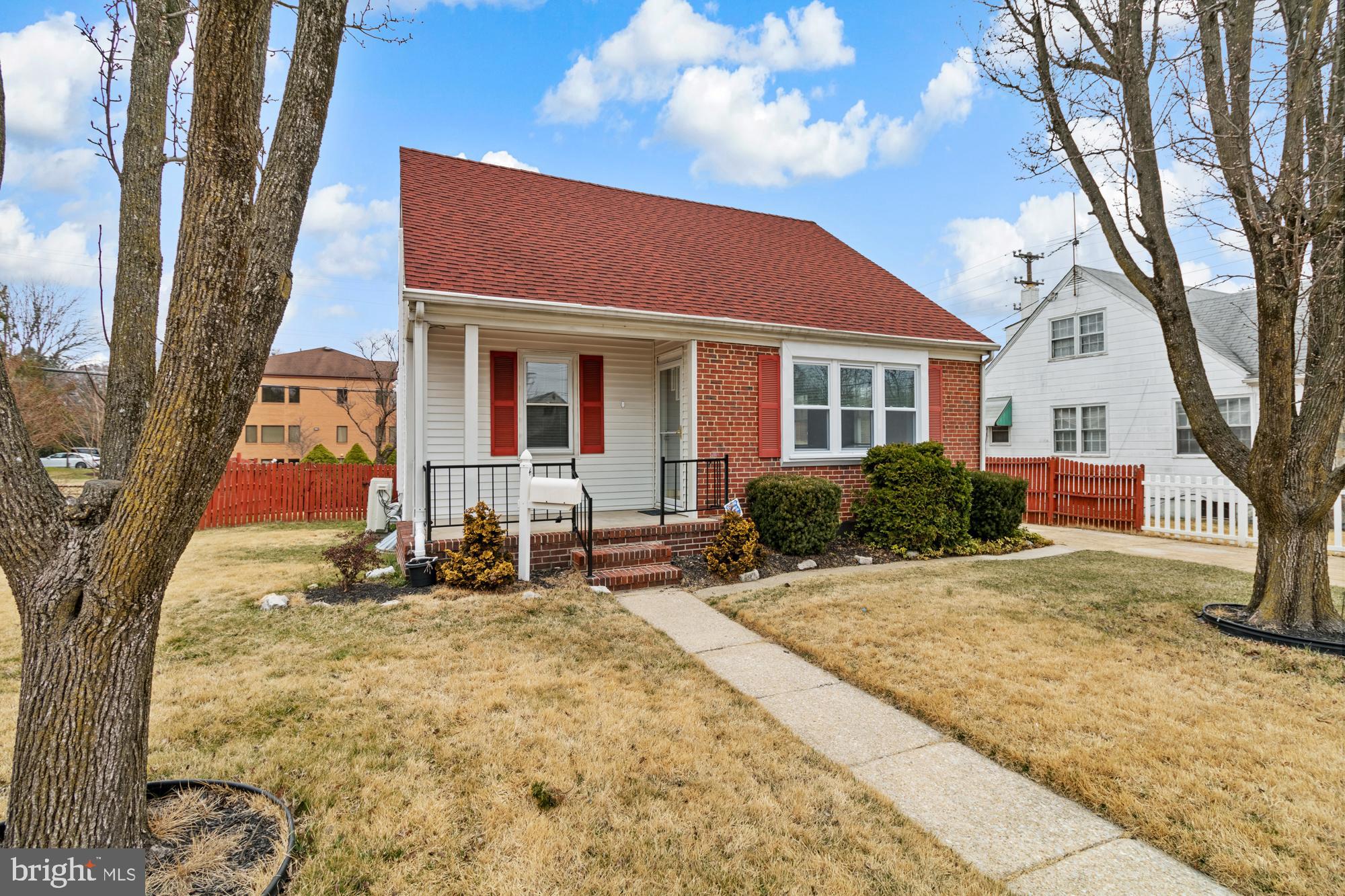 4 CAVAN DRIVE