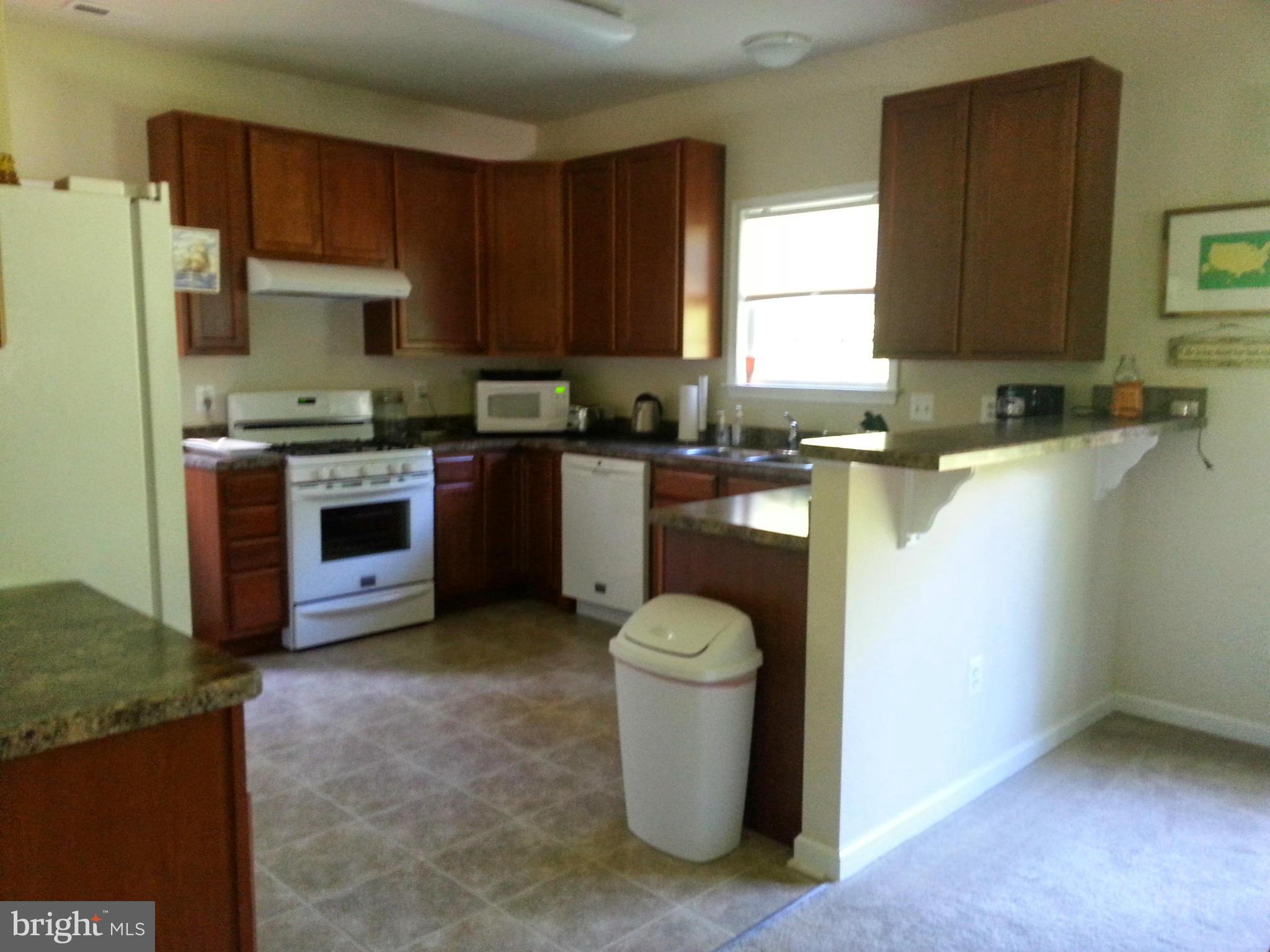 CLASSIC SHORES - Residential