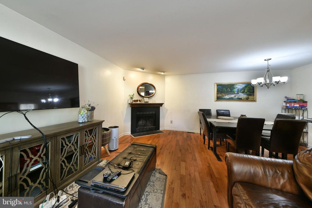 Photo of 100 Victoria Drive, MONTGOMERYVILLE, PA 18936 (MLS # PAMC2157920)