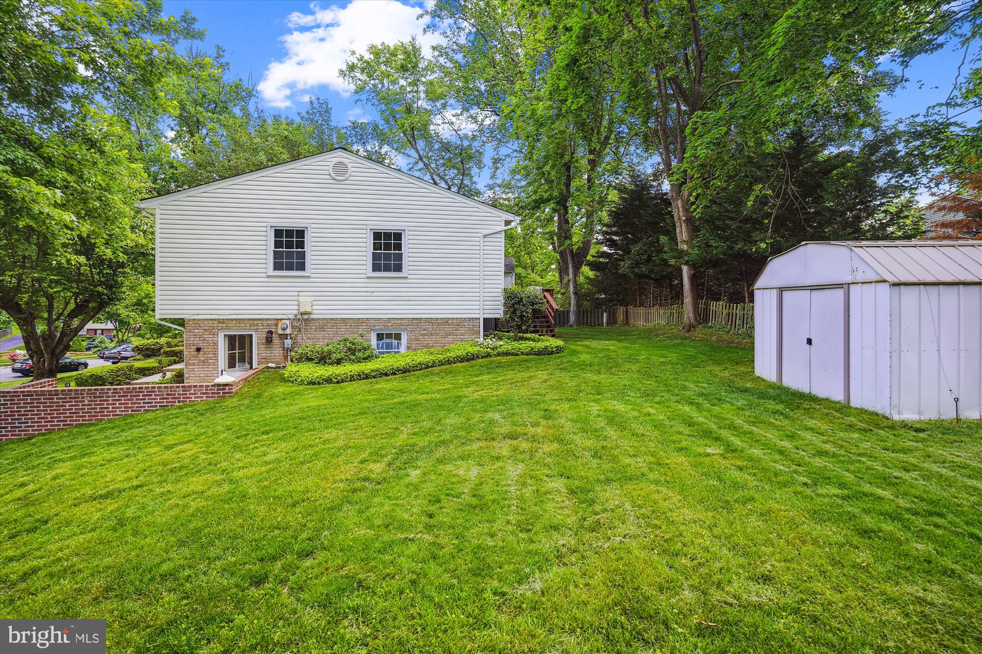 ROLLING VALLEY - Residential