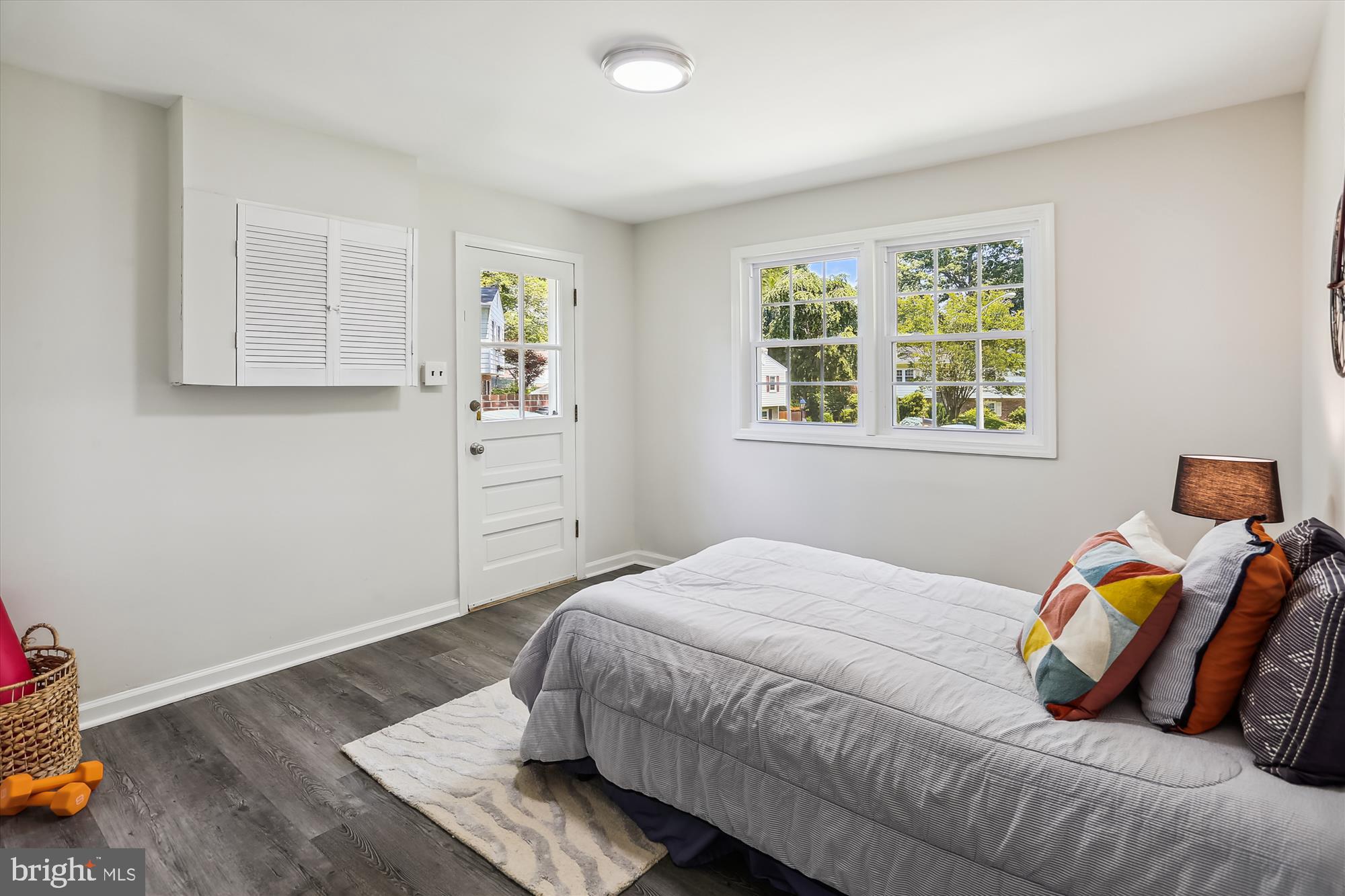 ROLLING VALLEY - Residential