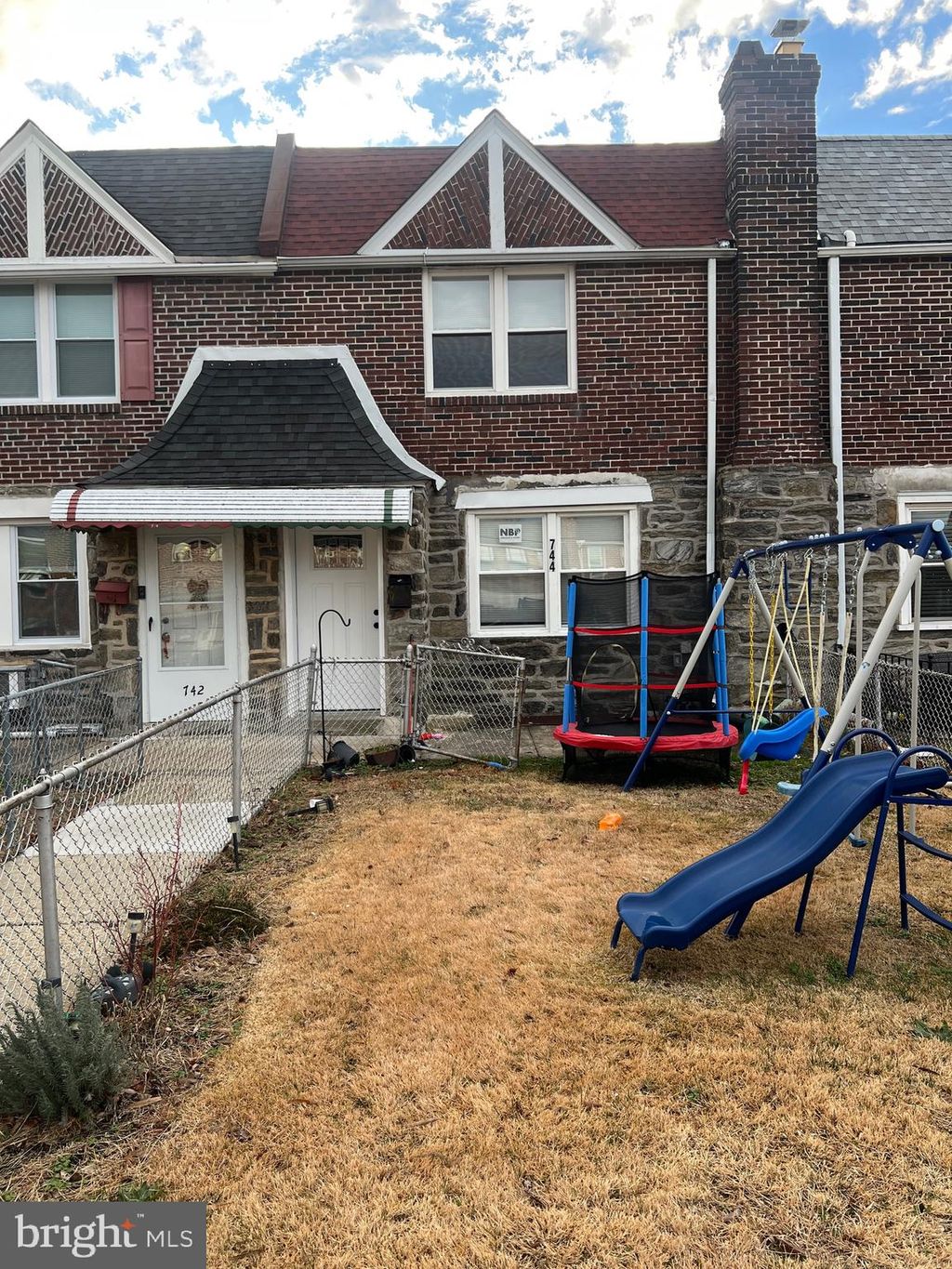 Photo of 744 Ashland Avenue, CRUM LYNNE, PA 19022 (MLS # PADE2105792)