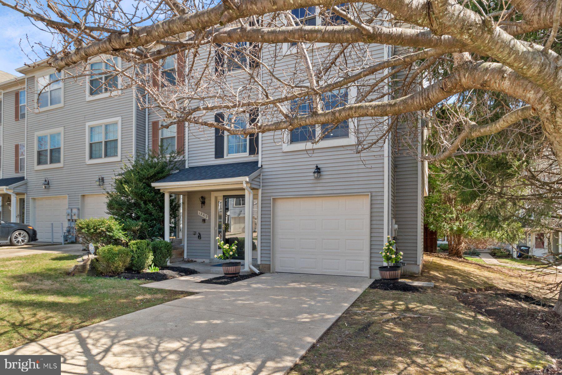 12213 SLEEPY HORSE LANE