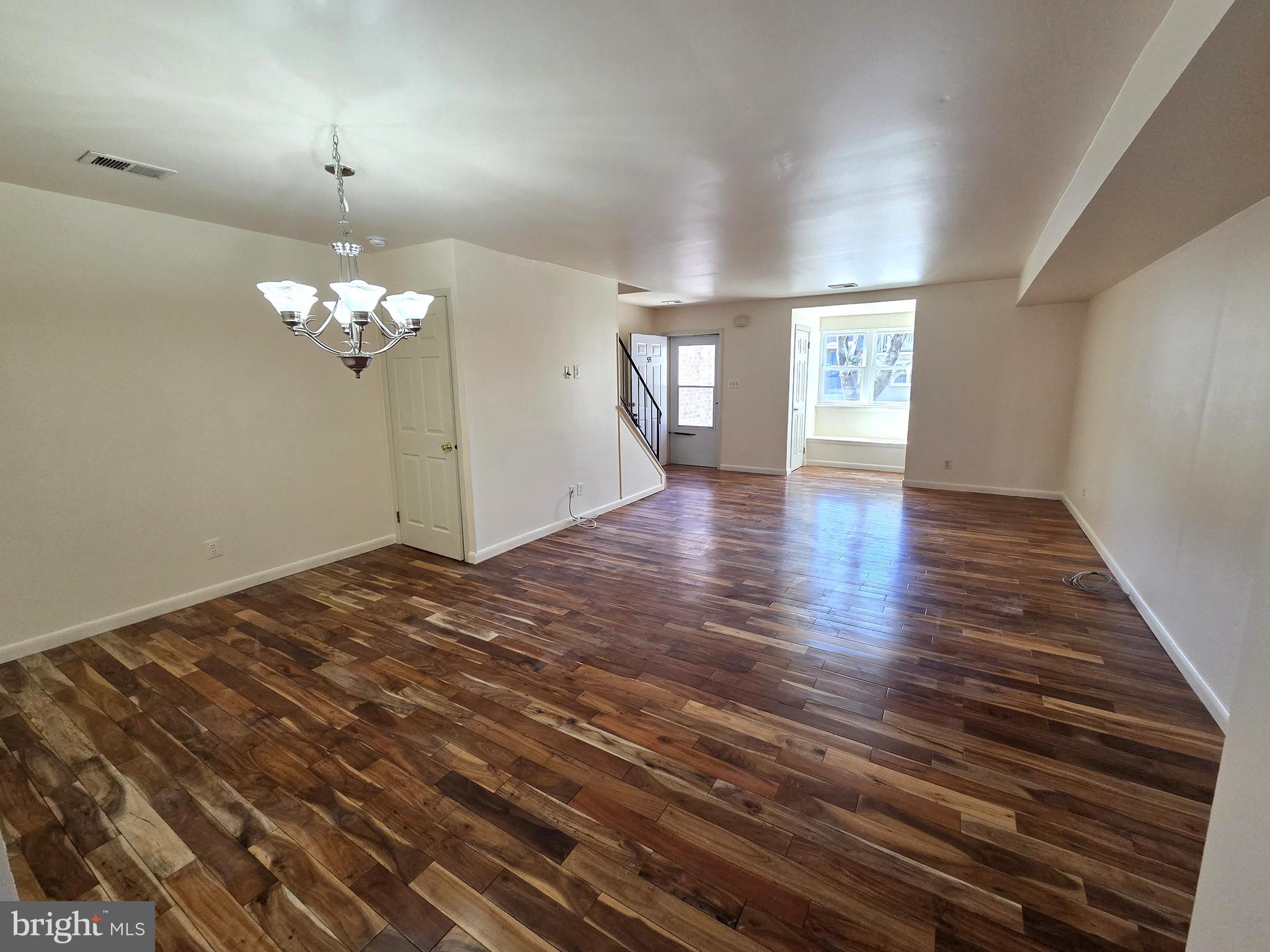 BRYN ERIN - Residential