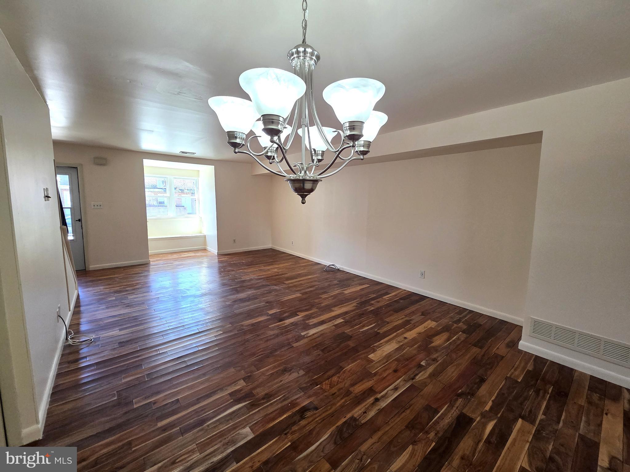 BRYN ERIN - Residential