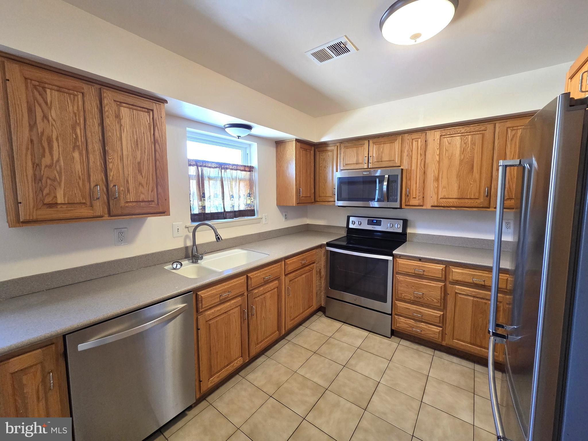 BRYN ERIN - Residential