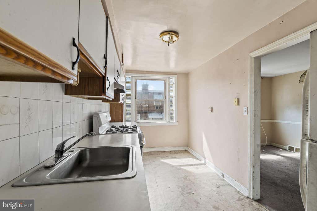 Photo of 7424 Ruskin Road, PHILADELPHIA, PA 19151 (MLS # PAPH2643232)