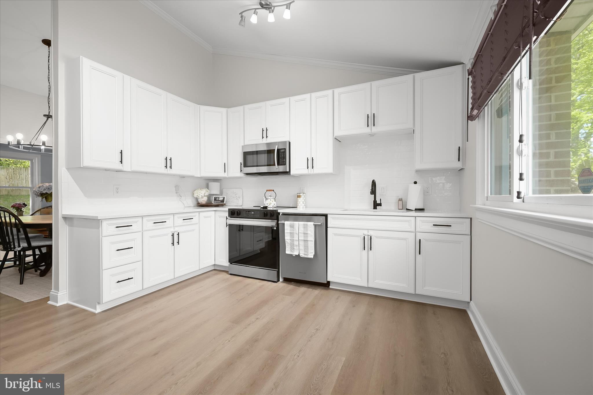 MILL CREEK TOWNE - Residential
