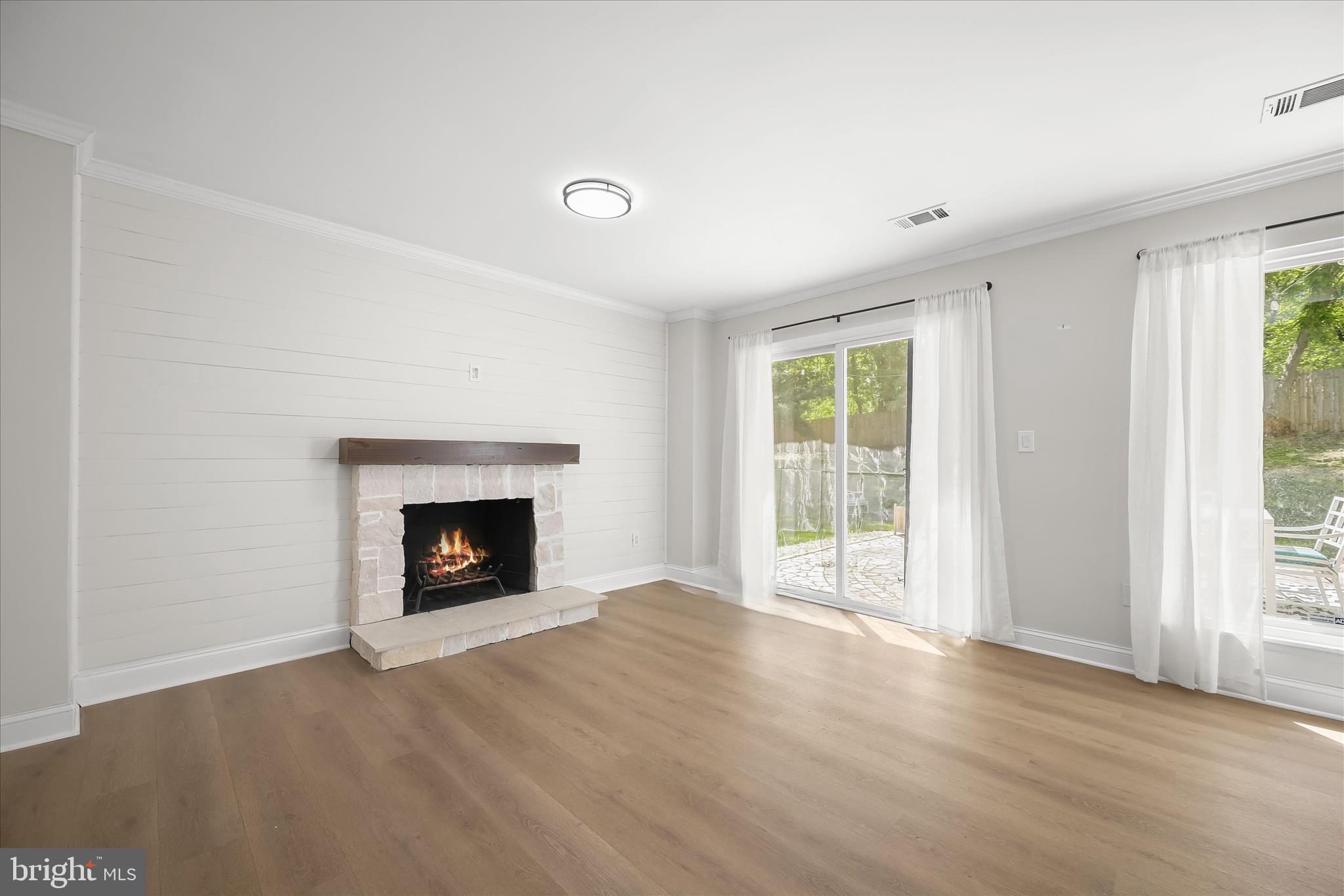 MILL CREEK TOWNE - Residential