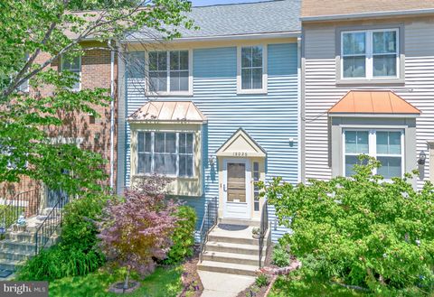 Townhouse For Sale - 18026 Vintage River Terrace<br/> OLNEY, MD 20832