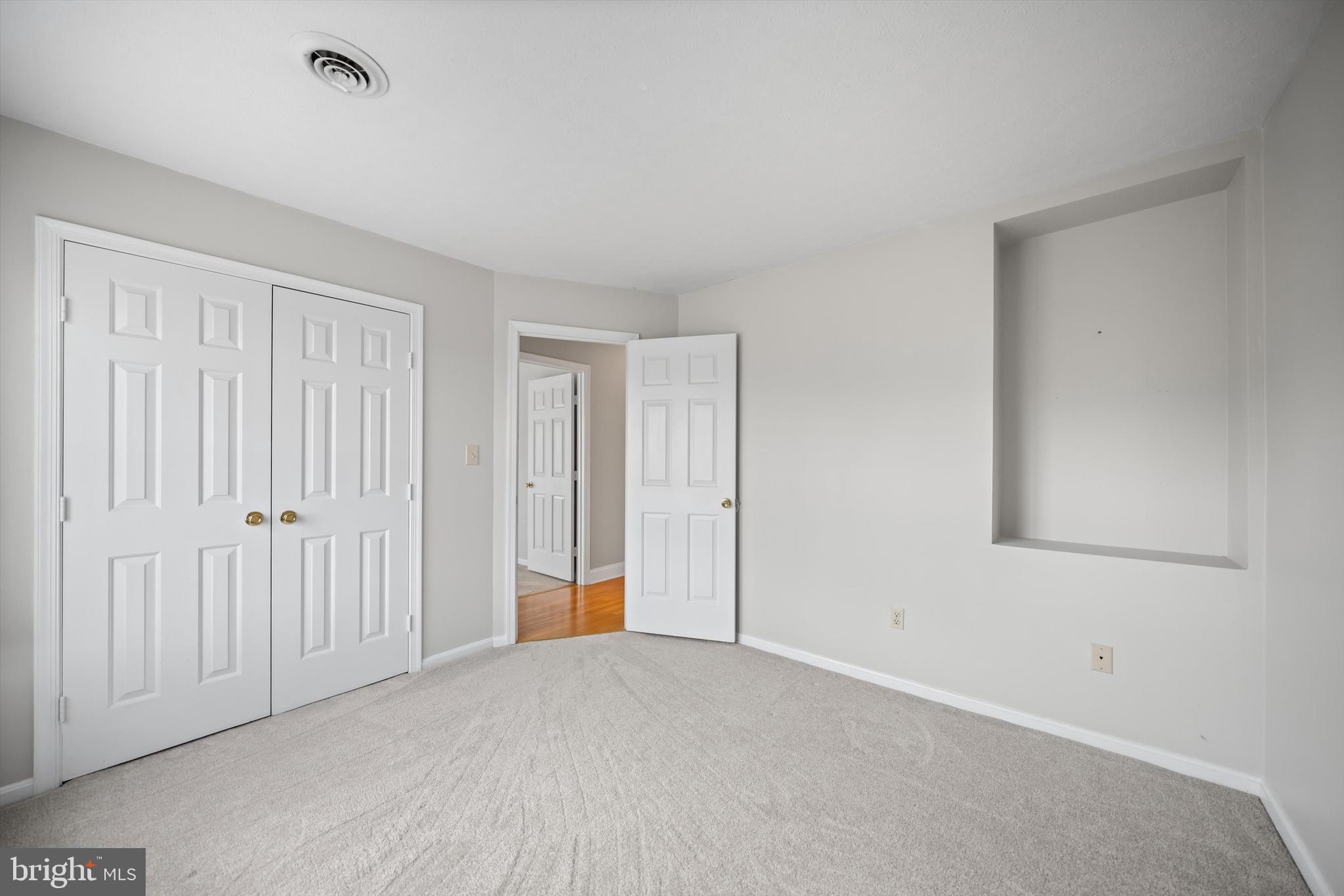 EDINBURG MANOR - Residential