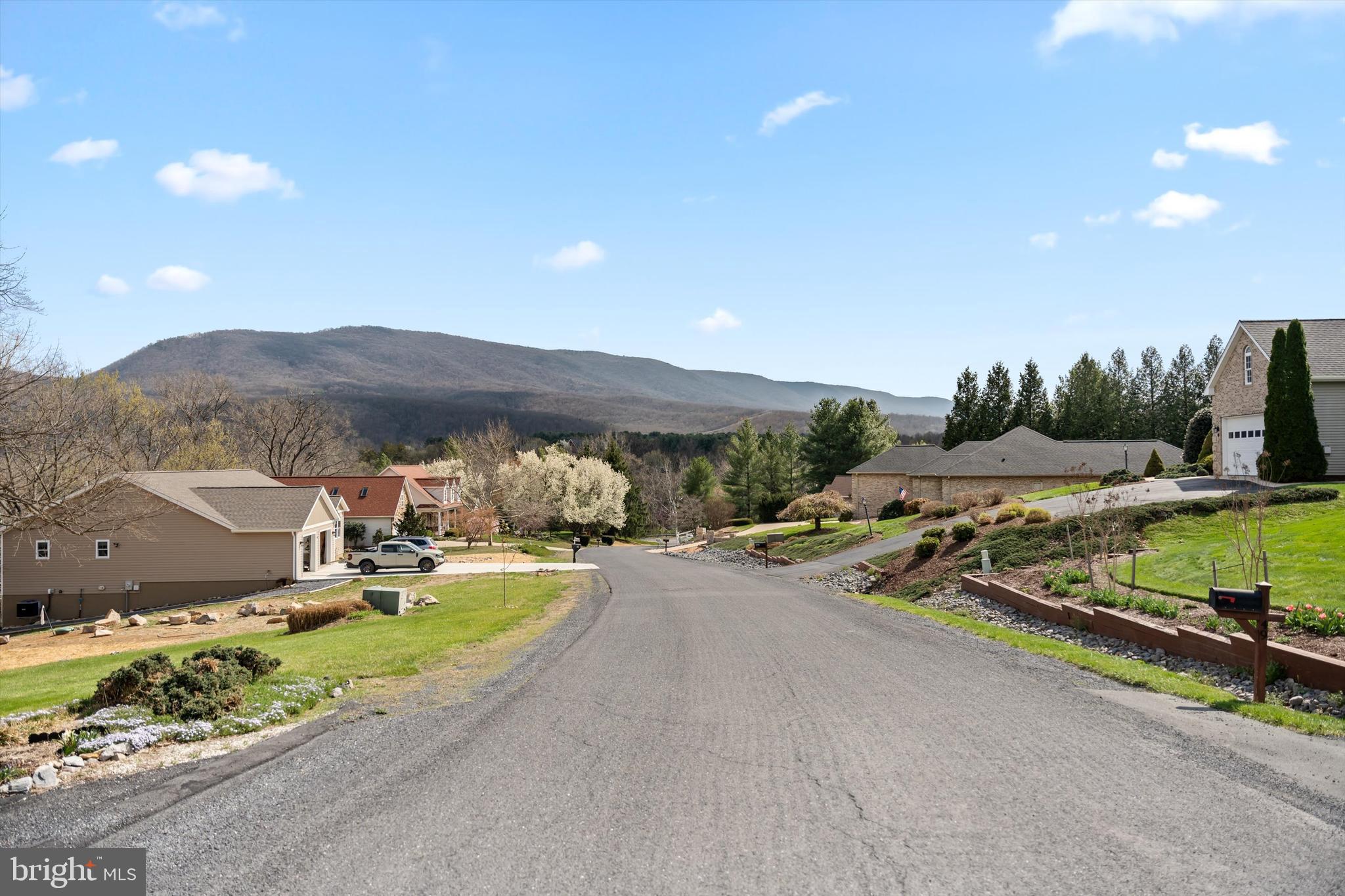 EDINBURG MANOR - Residential