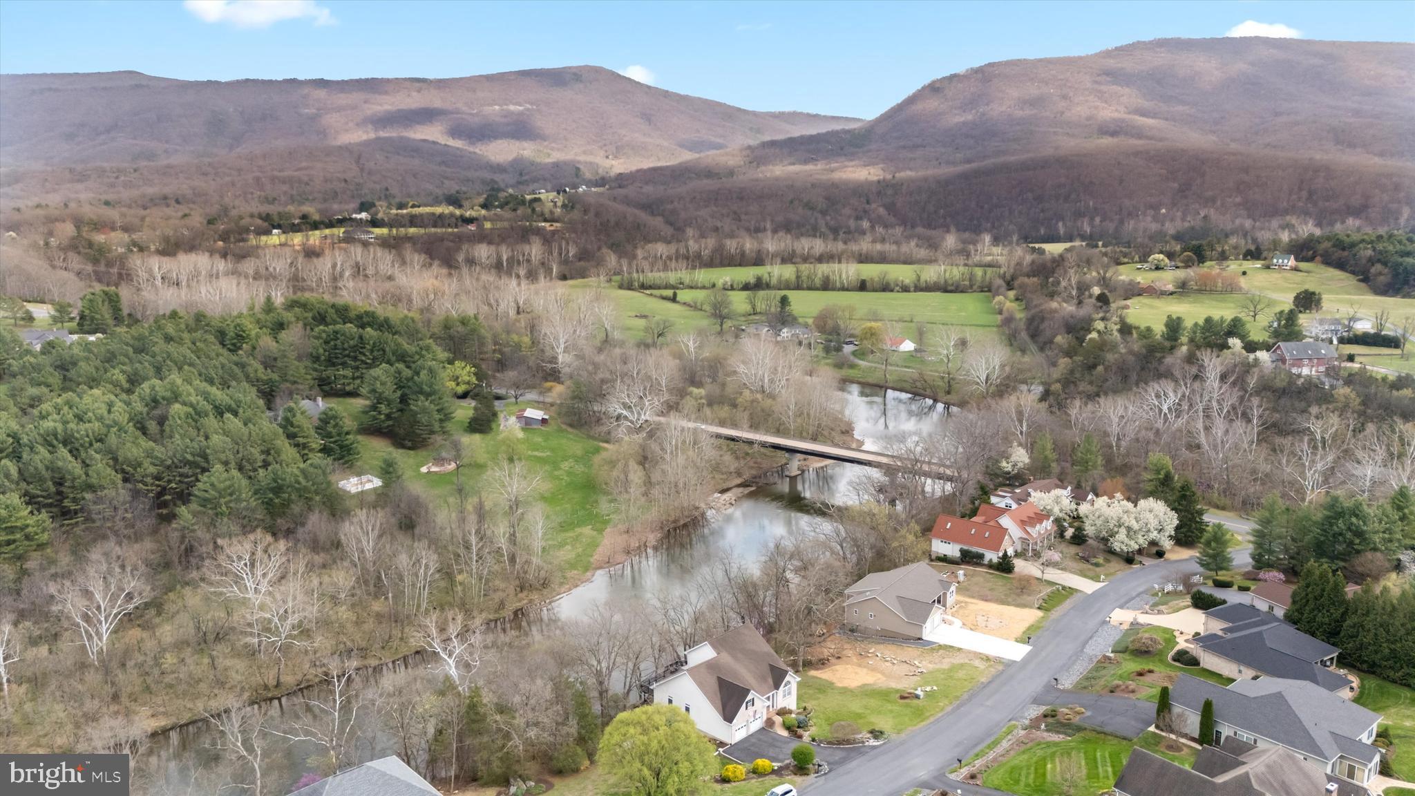 EDINBURG MANOR - Residential