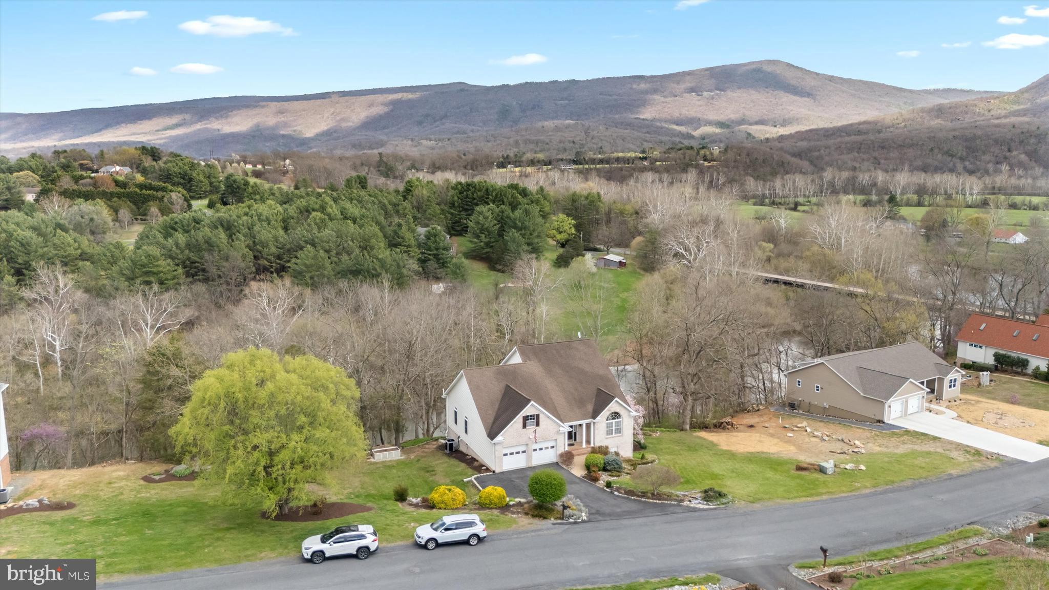 EDINBURG MANOR - Residential