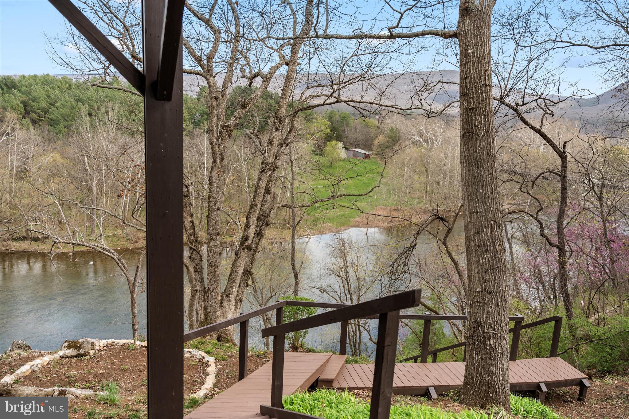 EDINBURG MANOR - Residential