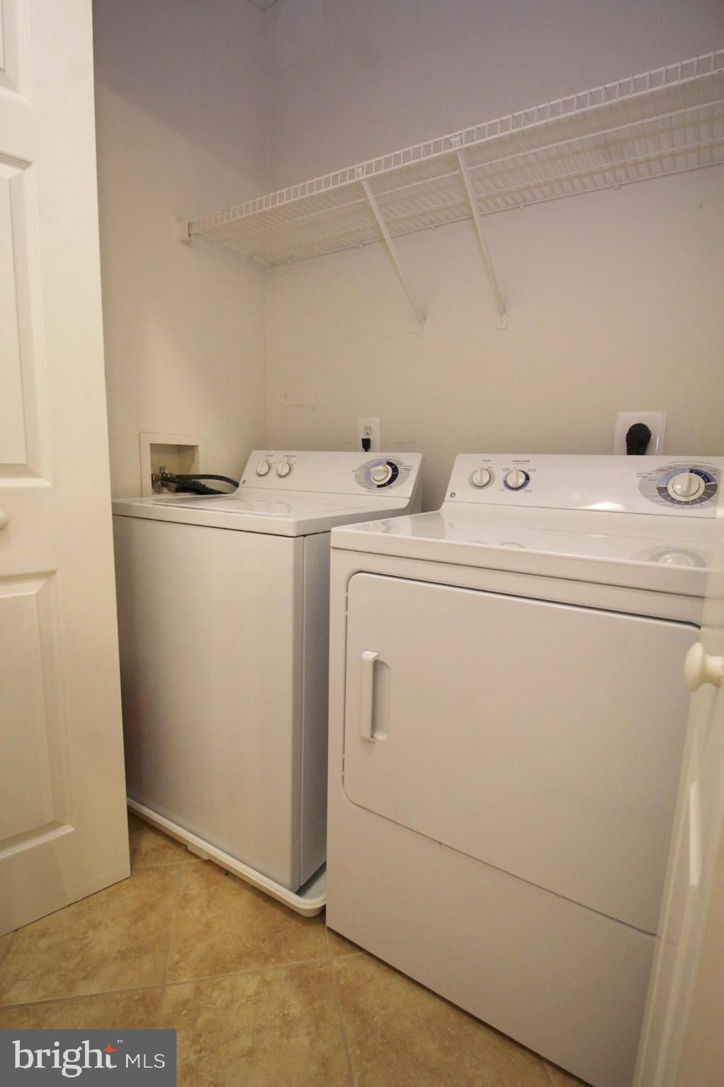 WHITE FLINT STATION - Residential Lease