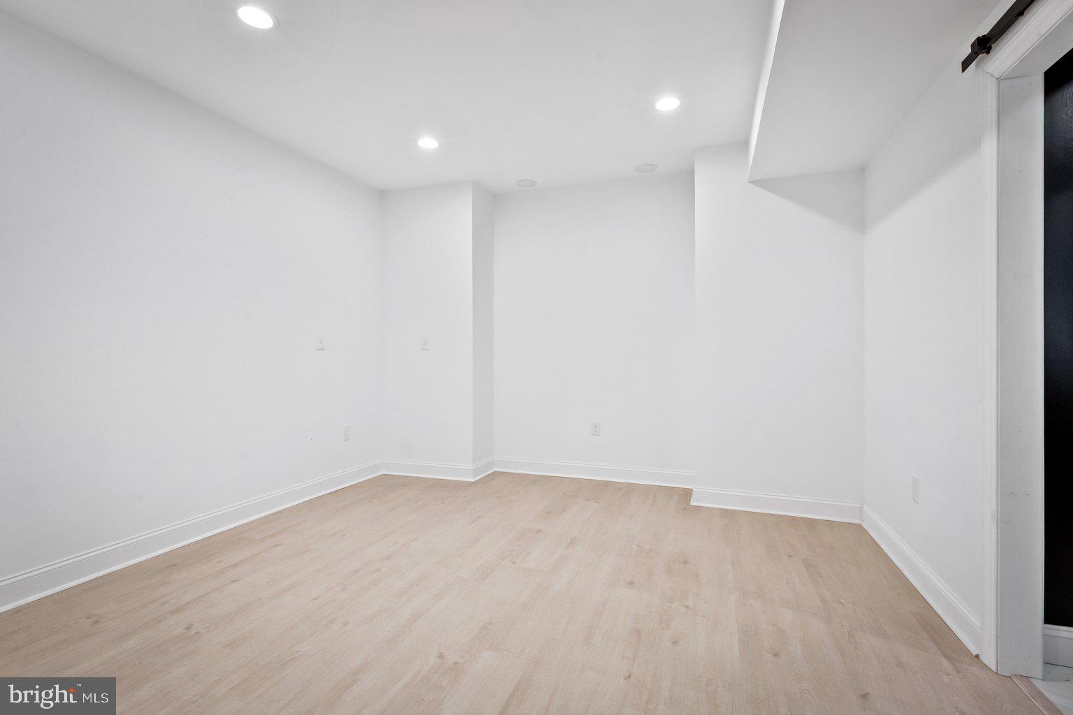 GREENSPRING VALLEY - Residential Lease