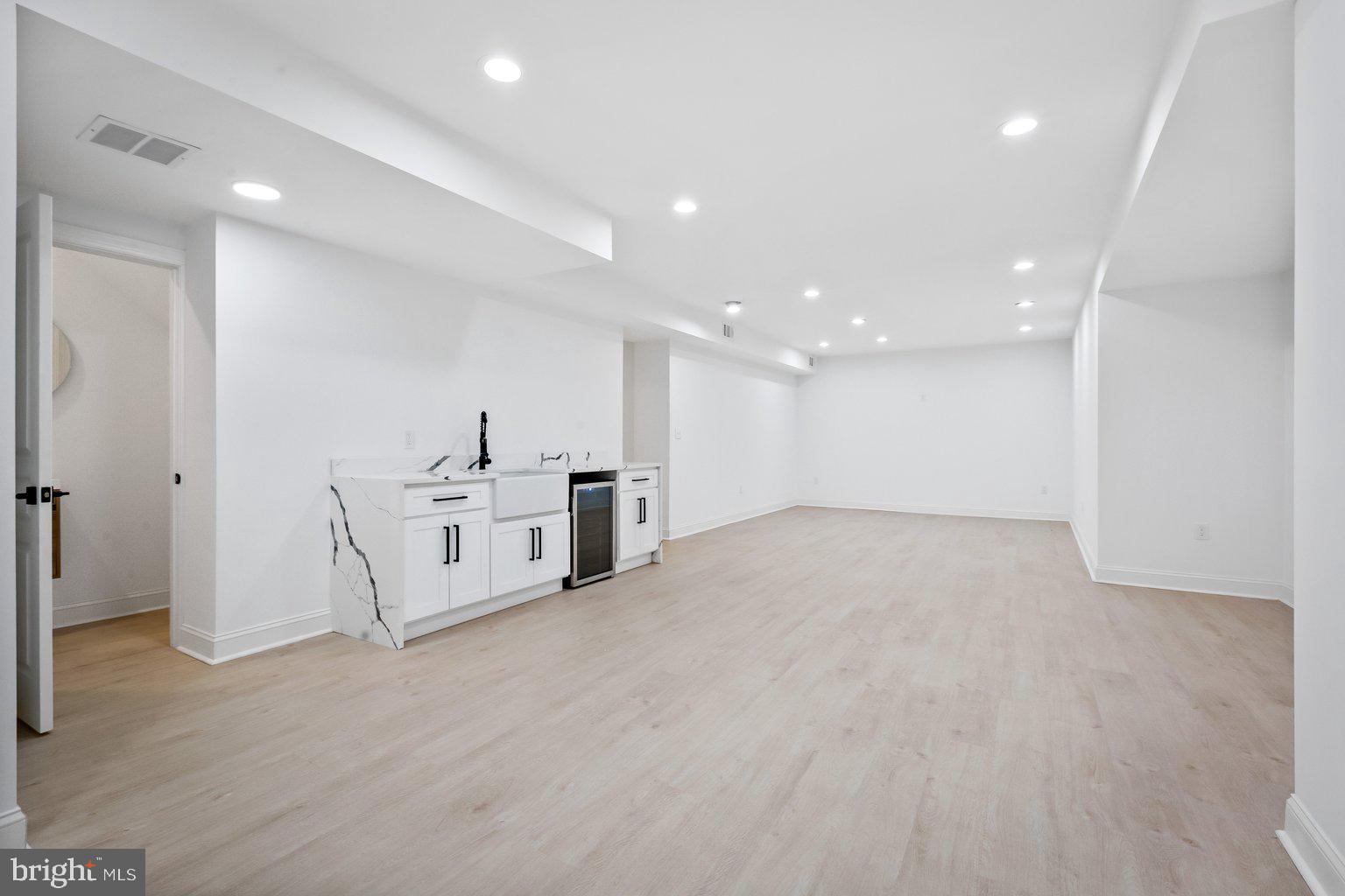 GREENSPRING VALLEY - Residential Lease