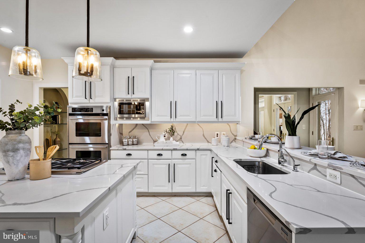 GREENSPRING VALLEY - Residential Lease