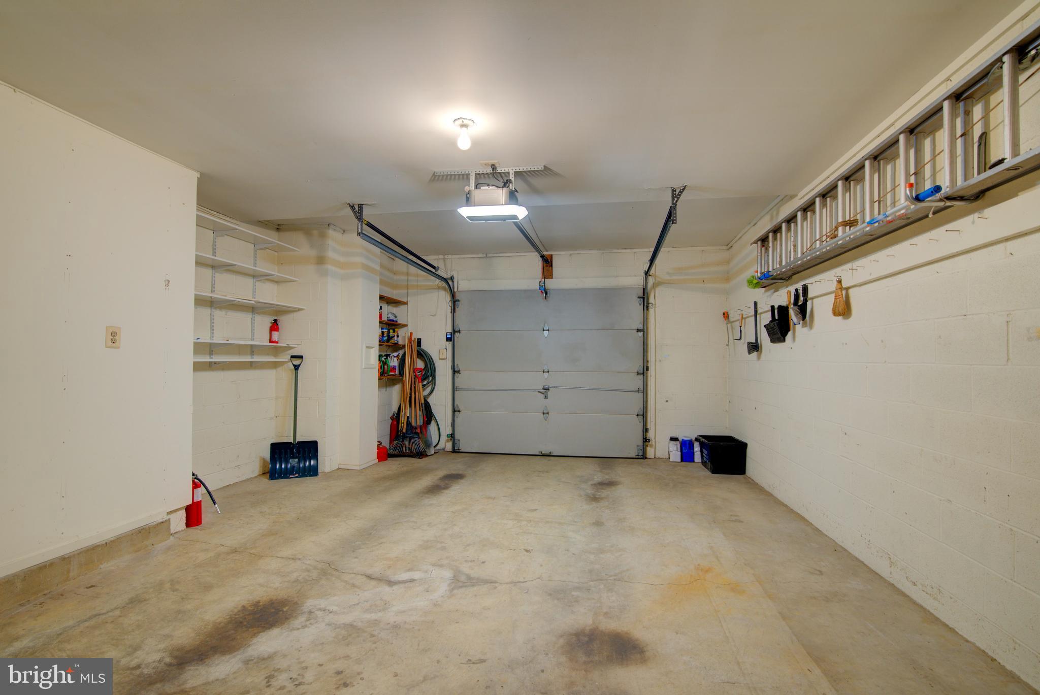 SUNDERBRIAR CLUSTER - Residential