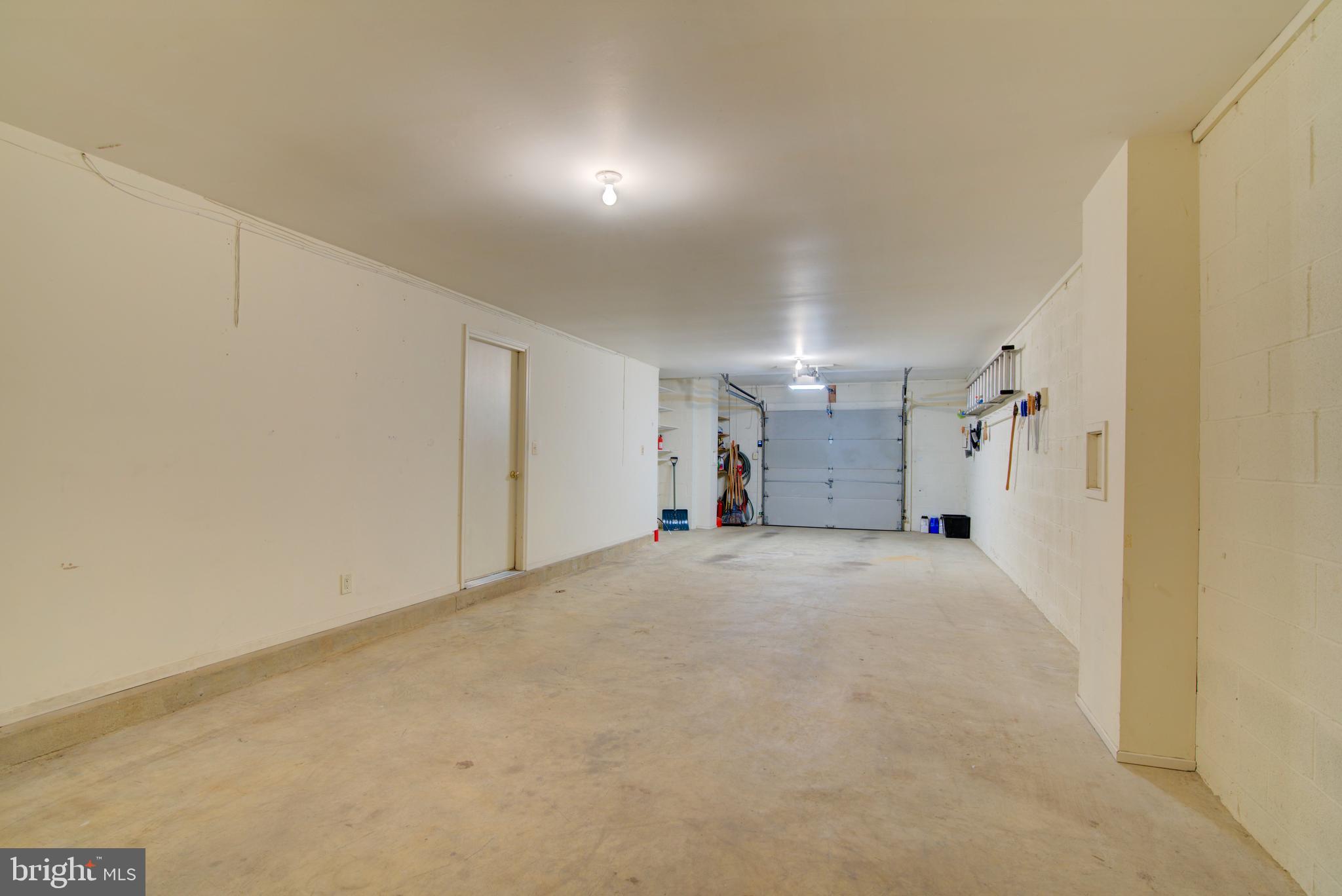 SUNDERBRIAR CLUSTER - Residential