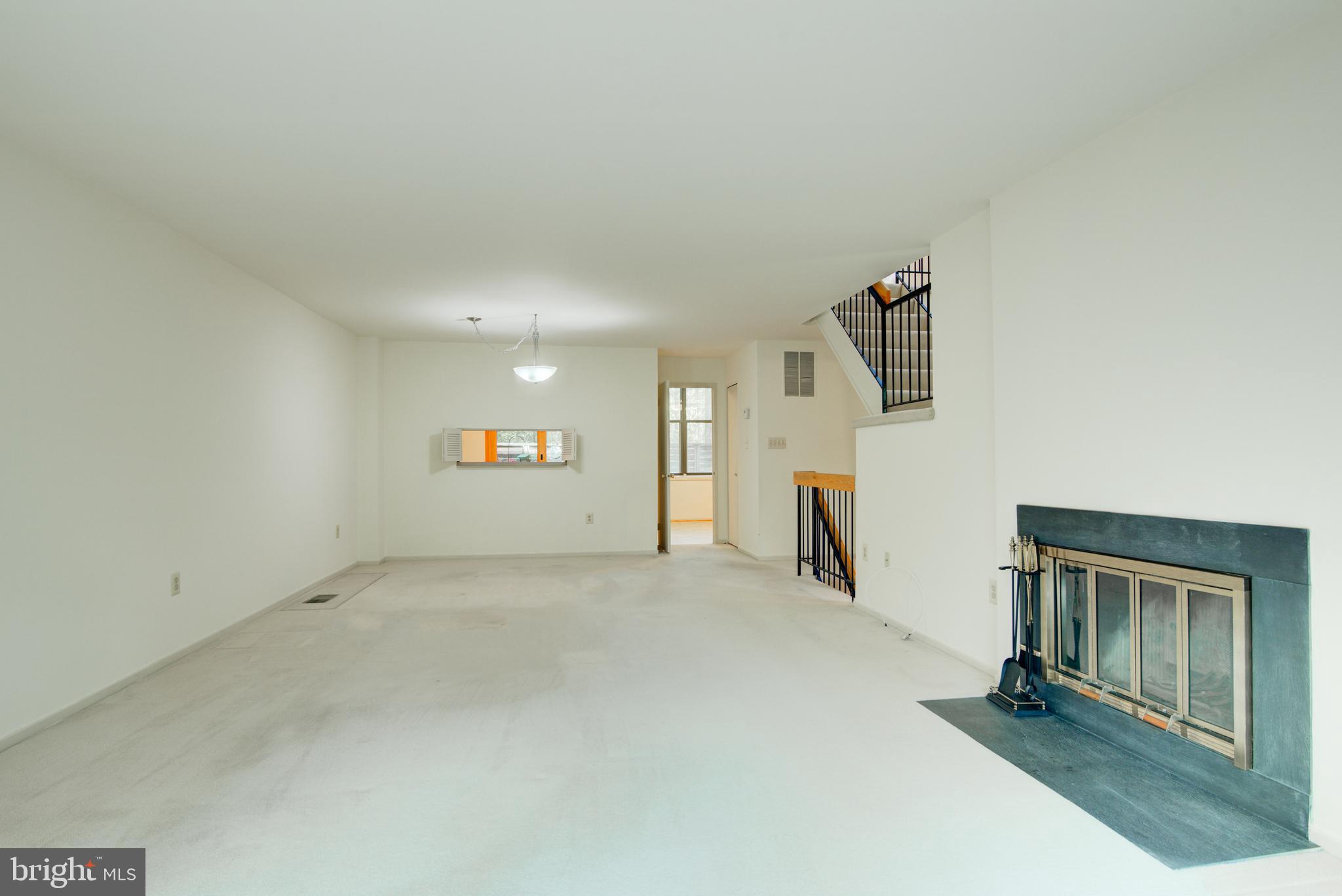 SUNDERBRIAR CLUSTER - Residential