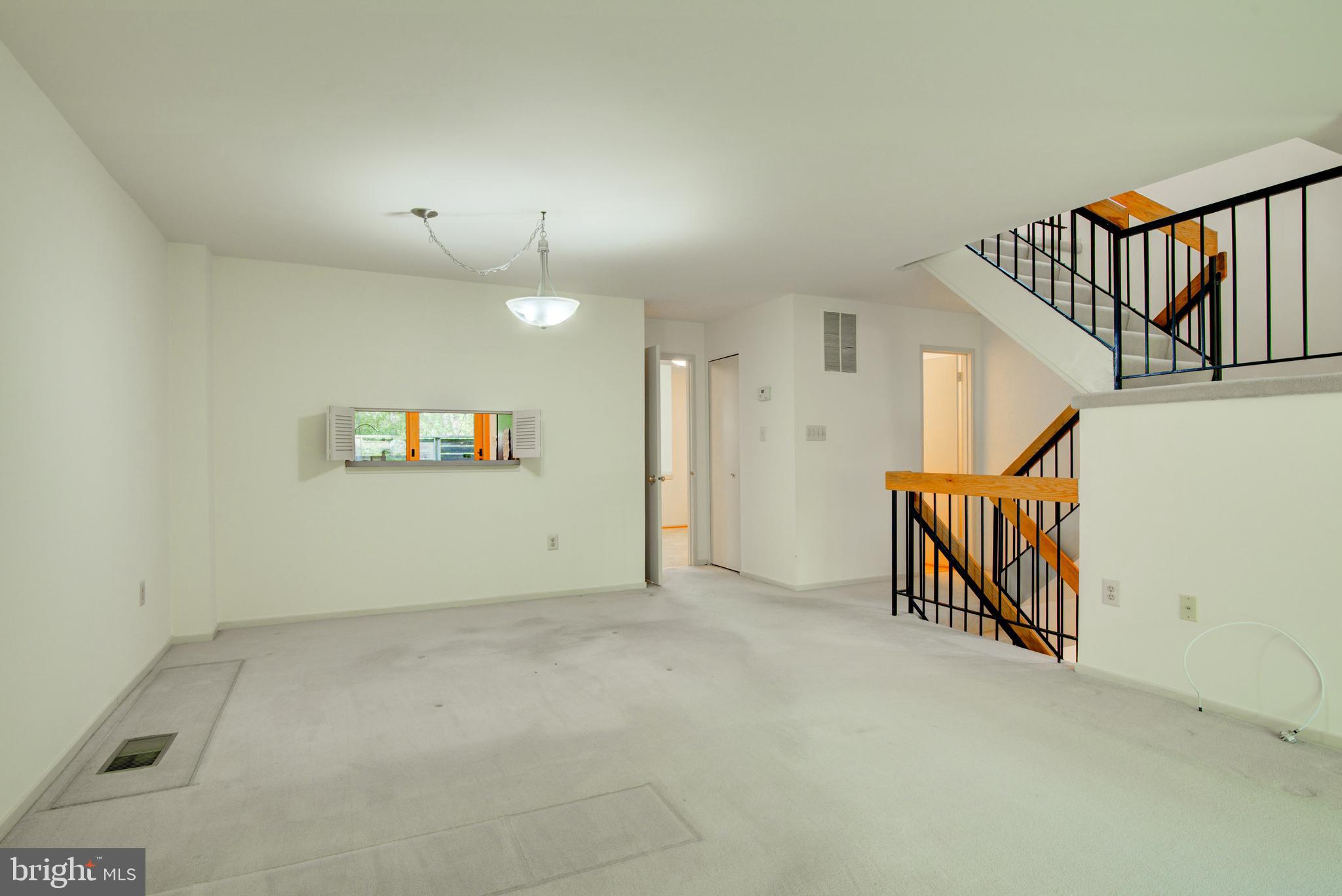 SUNDERBRIAR CLUSTER - Residential