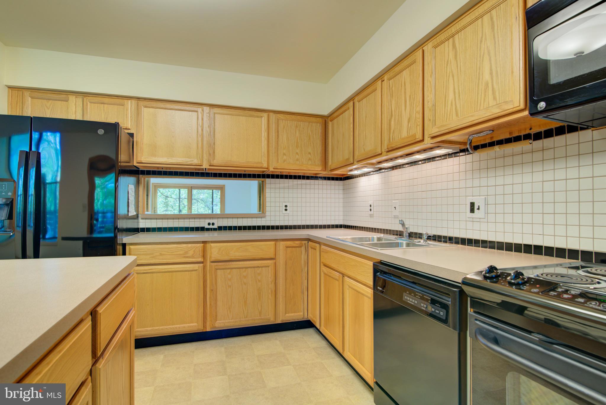 SUNDERBRIAR CLUSTER - Residential