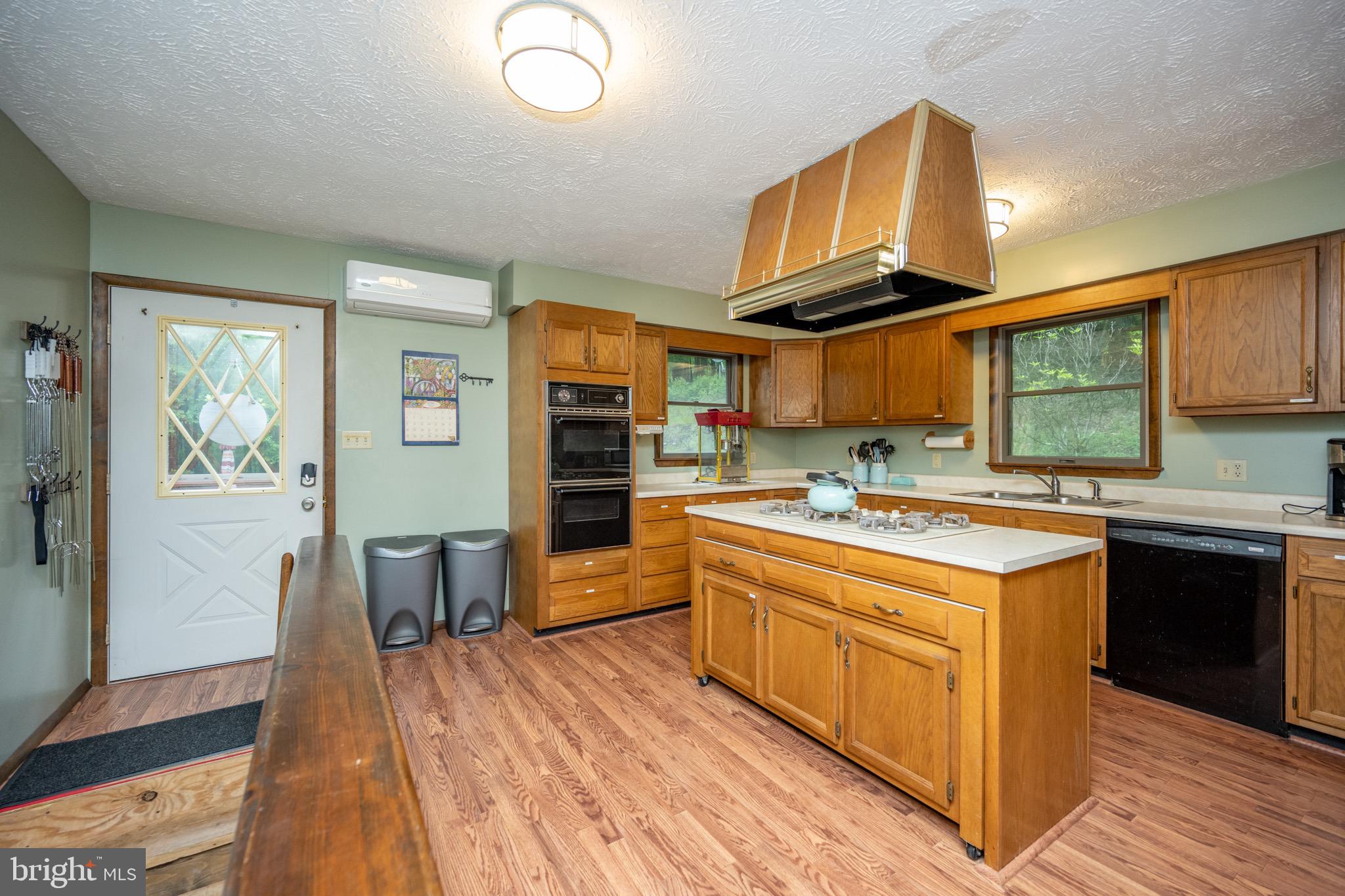 SKY VALLEY - Residential