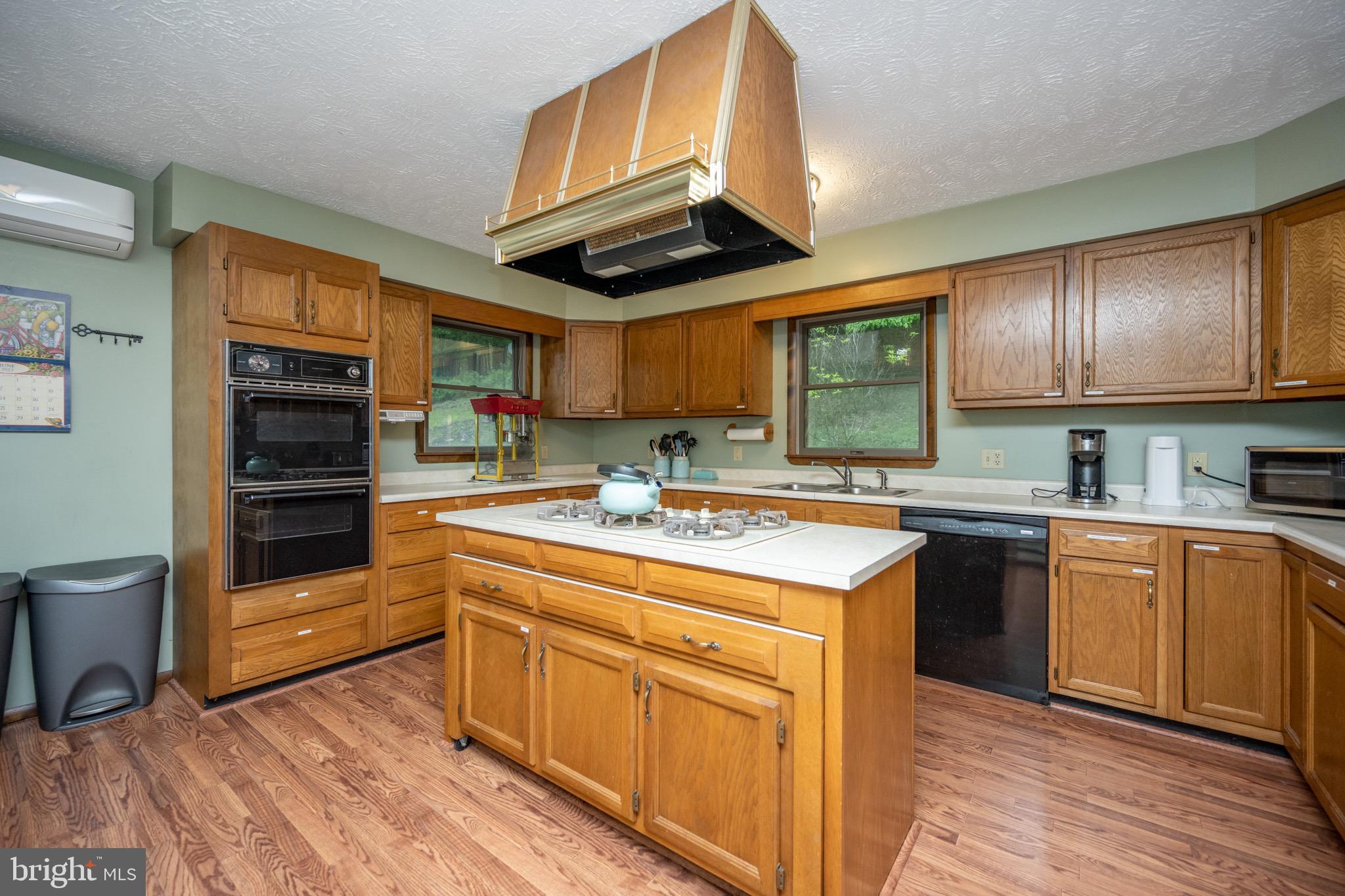 SKY VALLEY - Residential